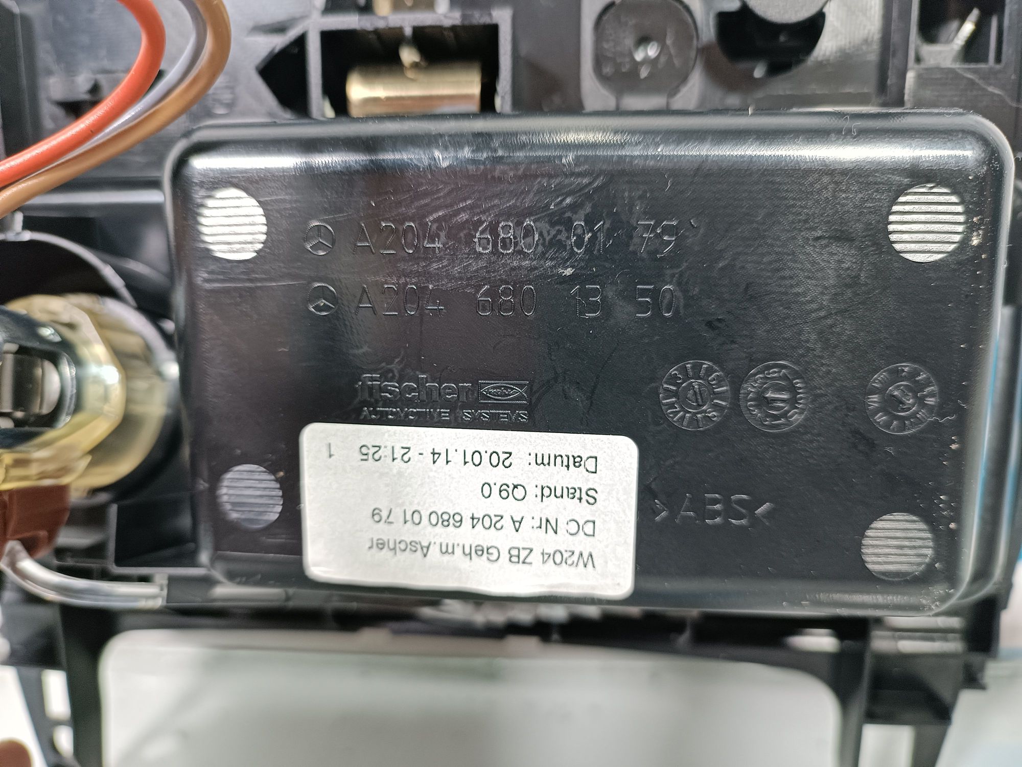 https://ycs.partsauto.market/partsauto-images/thmbs/userImages/b7628e092085f1f91467af1afb6e7630/part/31efbcf1-e78f-45e9-b0cd-0fc18c340c9a_1700640794125.jpg