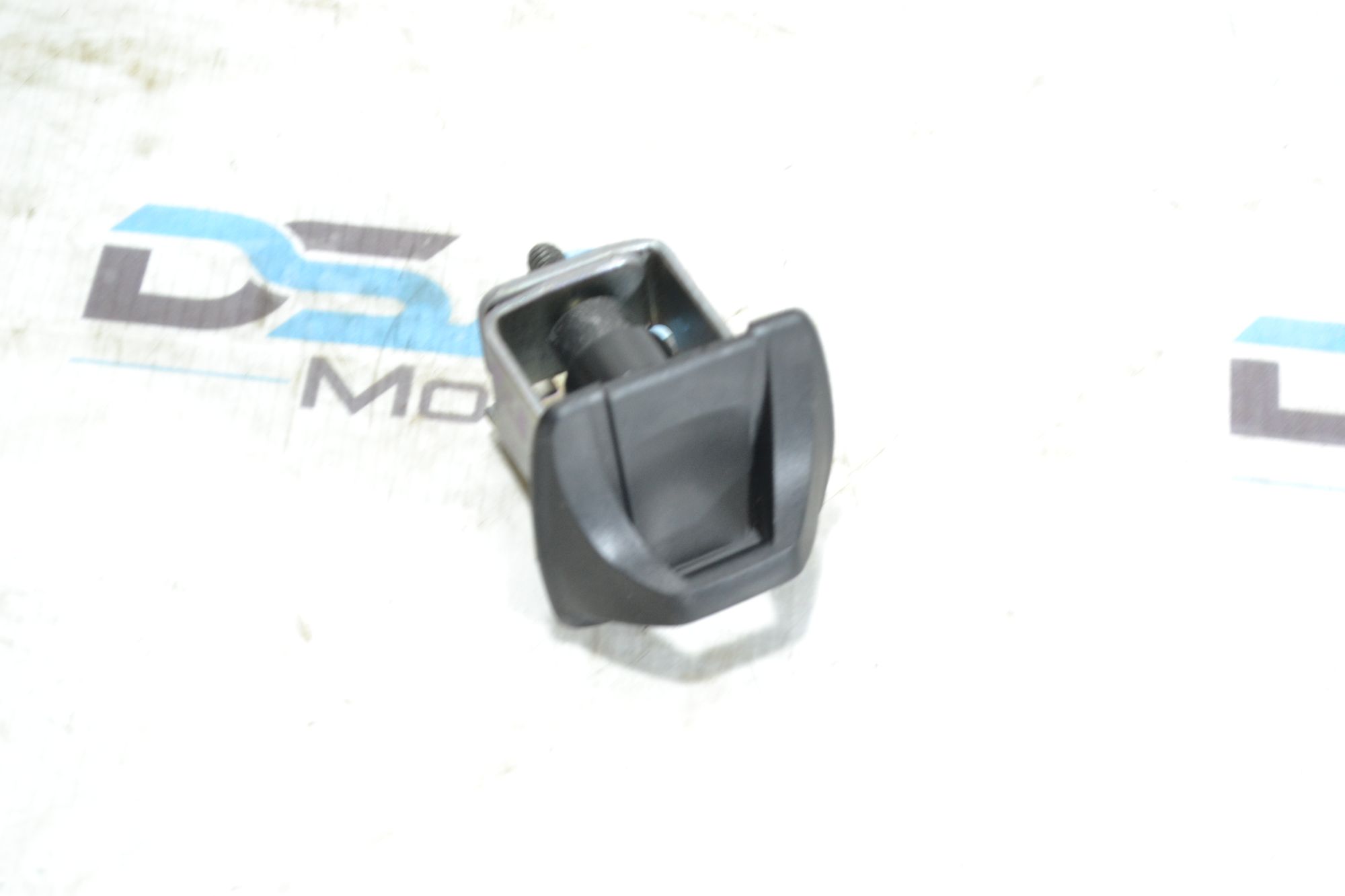 https://ycs.partsauto.market/partsauto-images/thmbs/userImages/b7628e092085f1f91467af1afb6e7630/part/32233bff-ddef-4318-aef5-95f0f373e595_1781607277259.jpg