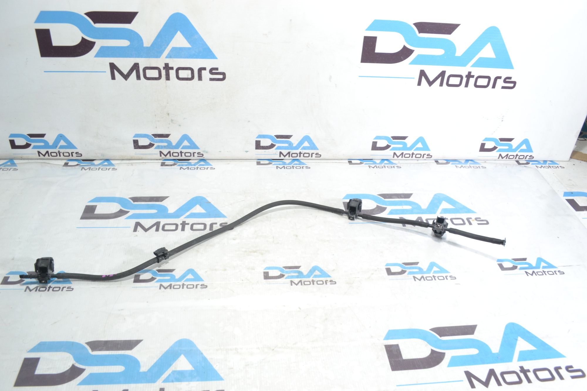 https://ycs.partsauto.market/partsauto-images/thmbs/userImages/b7628e092085f1f91467af1afb6e7630/part/322b904f-7e3d-43c4-b358-4357a45ca67e_1781076460669.jpg