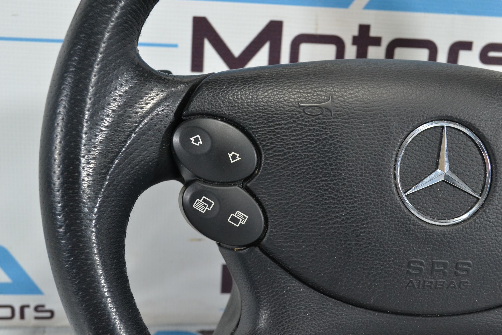 https://ycs.partsauto.market/partsauto-images/thmbs/userImages/b7628e092085f1f91467af1afb6e7630/part/3262a5c8-a9e1-47a0-96be-5ab85d061ee6_1777441730627.jpg