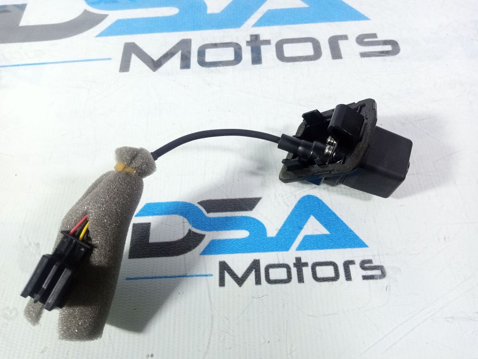 https://ycs.partsauto.market/partsauto-images/thmbs/userImages/b7628e092085f1f91467af1afb6e7630/part/3271267b-c81b-40ec-9a57-f0695215f8a4_1740581814157.jpg