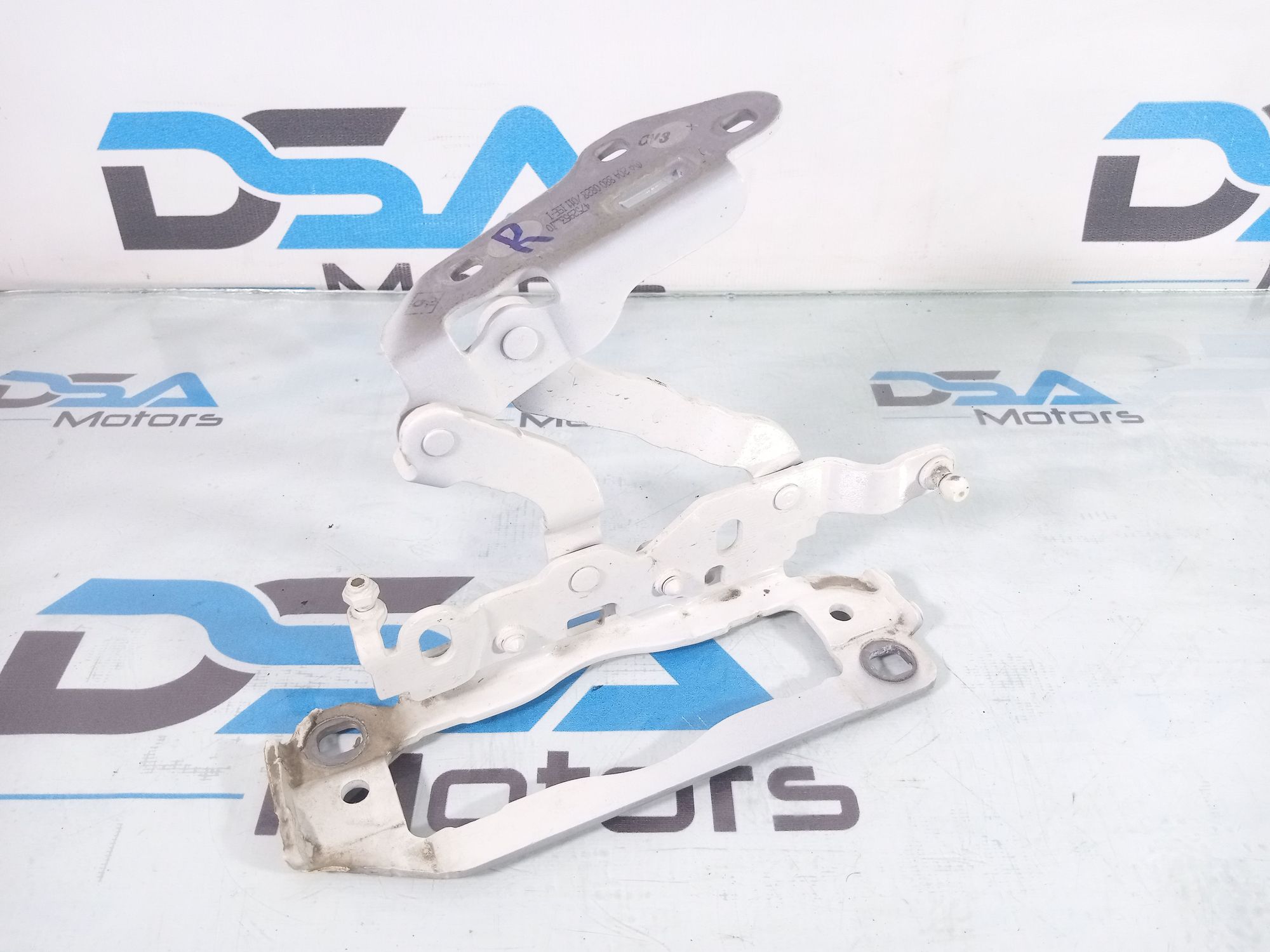 https://ycs.partsauto.market/partsauto-images/thmbs/userImages/b7628e092085f1f91467af1afb6e7630/part/328d3c82-7582-4241-8ed8-b58c93665cec_1719997069660.jpg