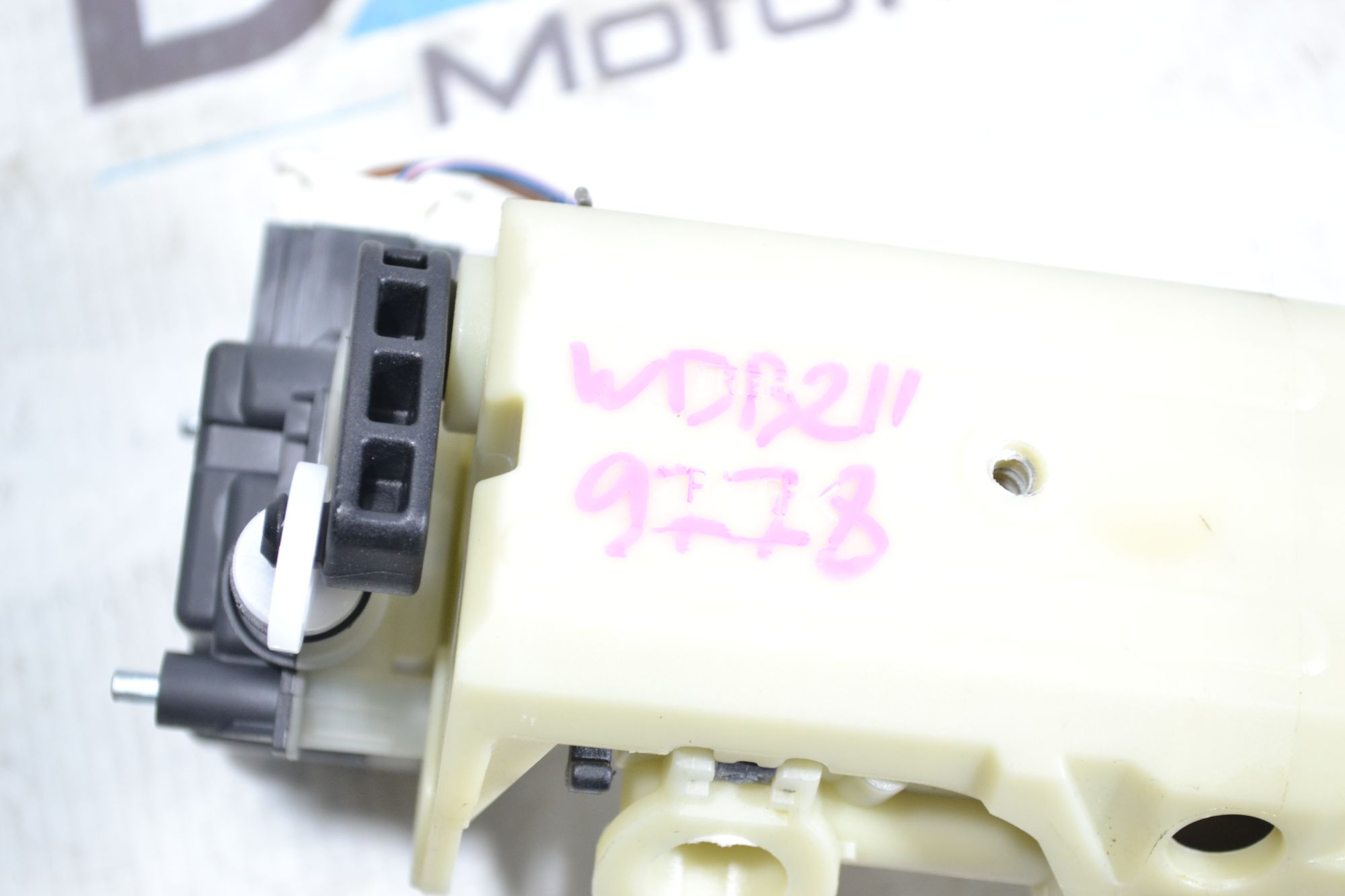 https://ycs.partsauto.market/partsauto-images/thmbs/userImages/b7628e092085f1f91467af1afb6e7630/part/32ced9a2-9713-4eee-8b5b-0e07f29730f1_1780559262352.jpg