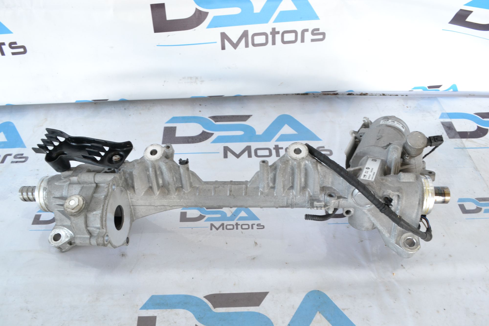 https://ycs.partsauto.market/partsauto-images/thmbs/userImages/b7628e092085f1f91467af1afb6e7630/part/33405a44-1f3f-427e-bad5-ec11ddebbee1_1781506926826.jpg