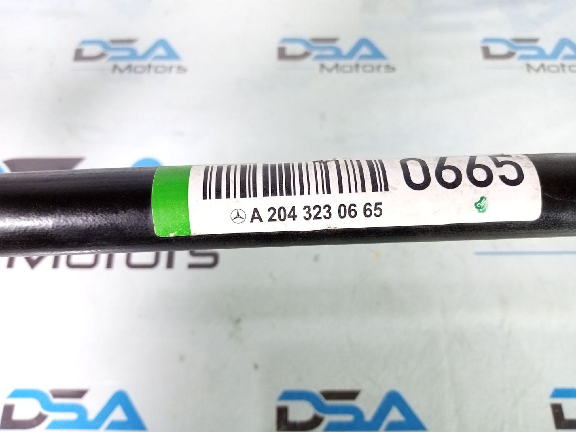 https://ycs.partsauto.market/partsauto-images/thmbs/userImages/b7628e092085f1f91467af1afb6e7630/part/33477040-d6dc-4eee-aa0e-63a88d50dce4_1735288265247.jpg
