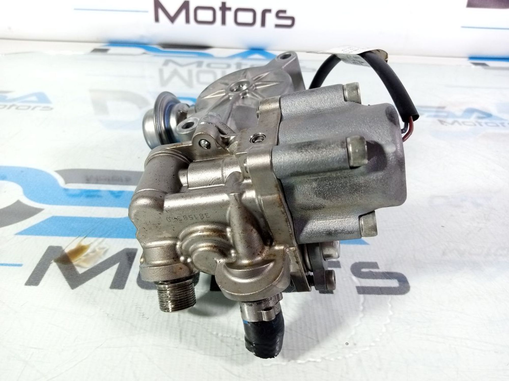 https://ycs.partsauto.market/partsauto-images/thmbs/userImages/b7628e092085f1f91467af1afb6e7630/part/334faf84-397a-4a45-a03b-ffdb740db4a2_1740142787669.jpg