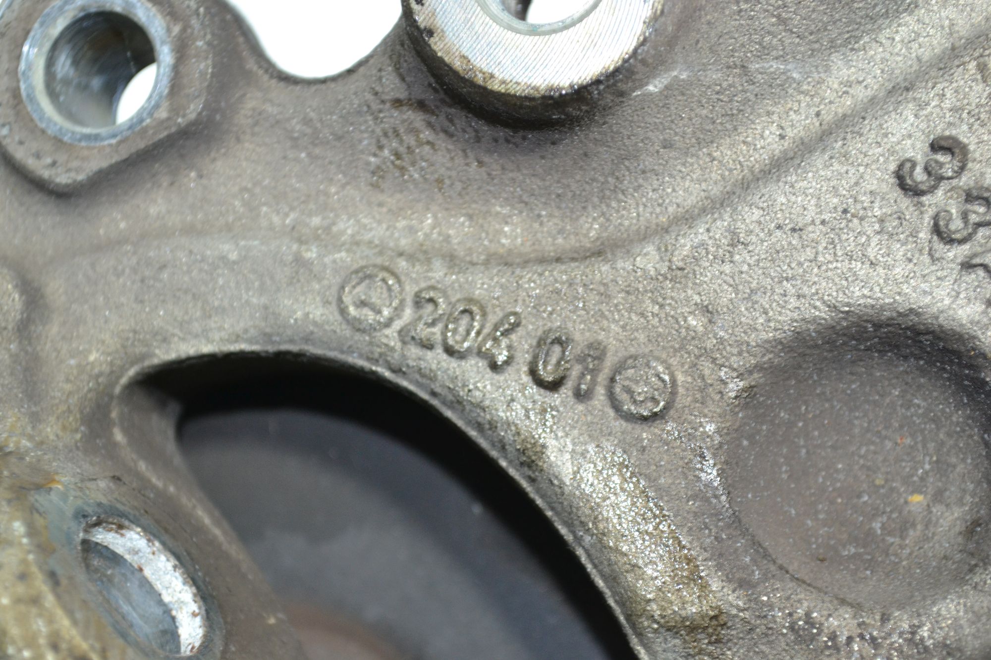 https://ycs.partsauto.market/partsauto-images/thmbs/userImages/b7628e092085f1f91467af1afb6e7630/part/33de7074-c8be-4545-aaf5-2d12b3392f3f_1779976701790.jpg