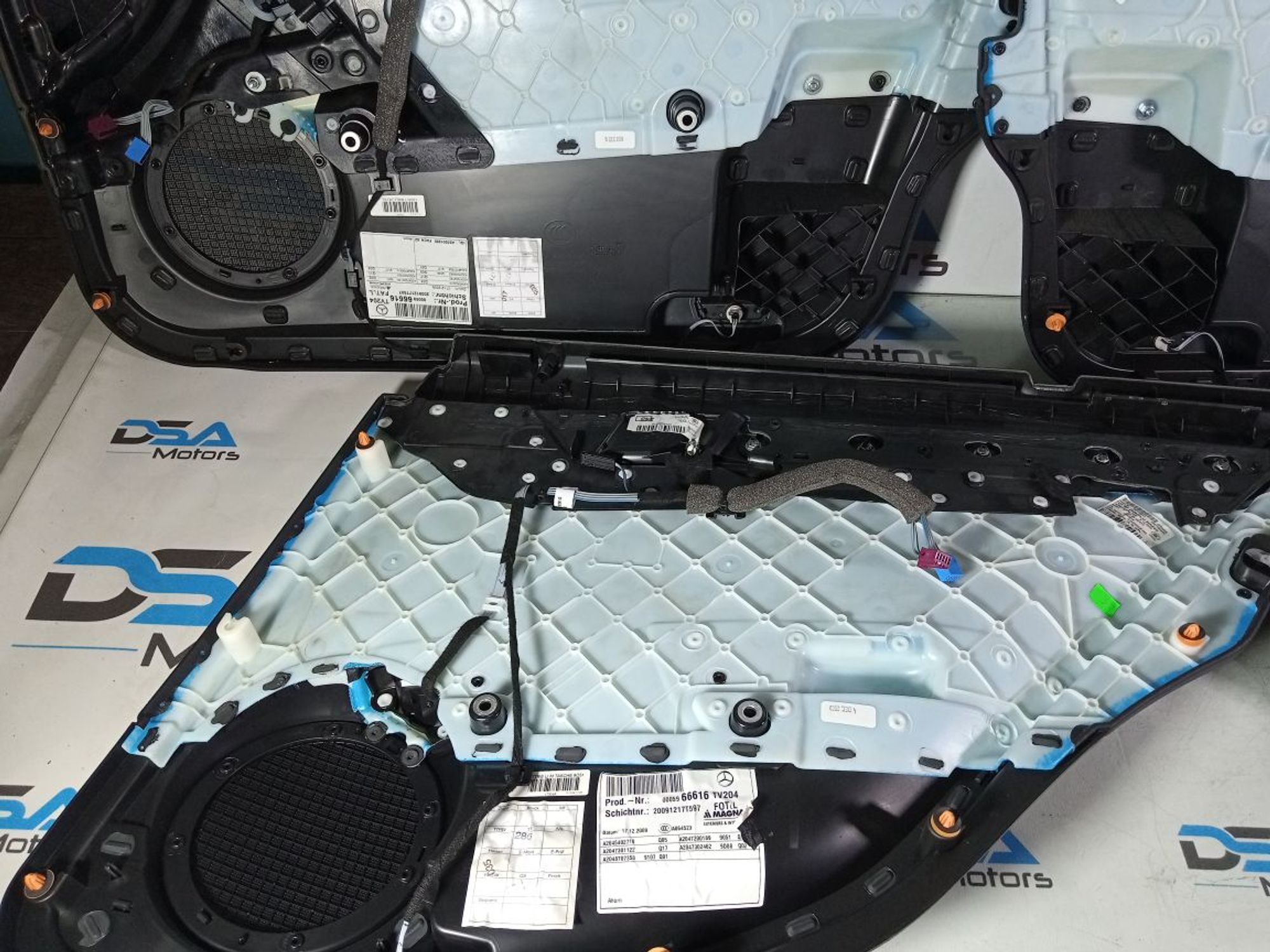 https://ycs.partsauto.market/partsauto-images/thmbs/userImages/b7628e092085f1f91467af1afb6e7630/part/3454b5ca-f034-4fe1-87bb-984ed3bda351_1741266608054.jpg