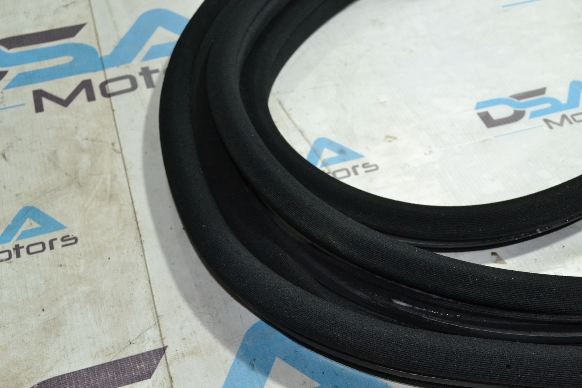https://ycs.partsauto.market/partsauto-images/thmbs/userImages/b7628e092085f1f91467af1afb6e7630/part/349680e3-ec55-4907-b703-25b1986f713a_1783059010665.jpg