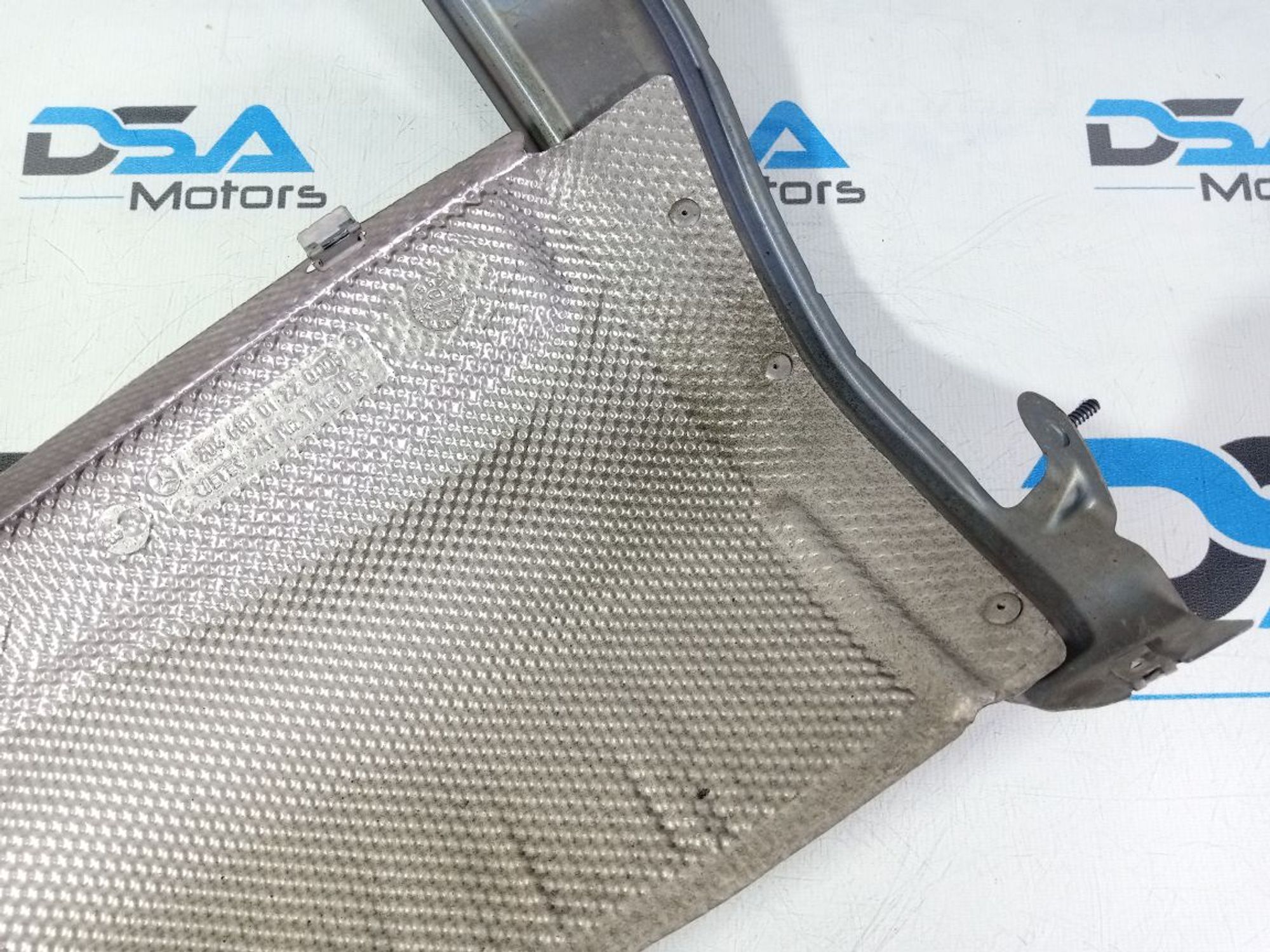 https://ycs.partsauto.market/partsauto-images/thmbs/userImages/b7628e092085f1f91467af1afb6e7630/part/34c19308-f22d-4774-b874-1c1e959fbaeb_1747023729497.jpg