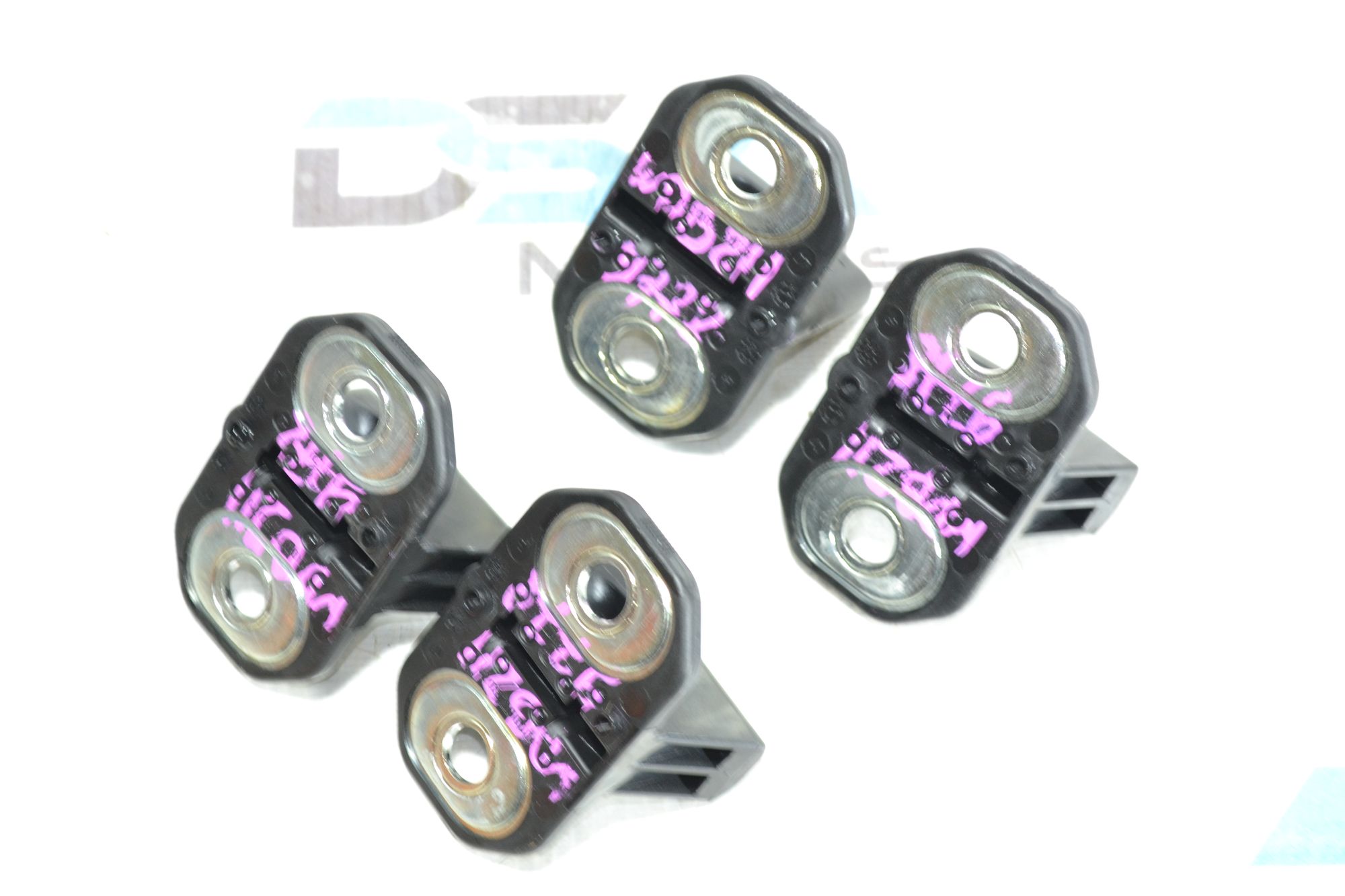 https://ycs.partsauto.market/partsauto-images/thmbs/userImages/b7628e092085f1f91467af1afb6e7630/part/34c988c6-00bf-4e4a-8a59-b6b198735660_1781611653198.jpg
