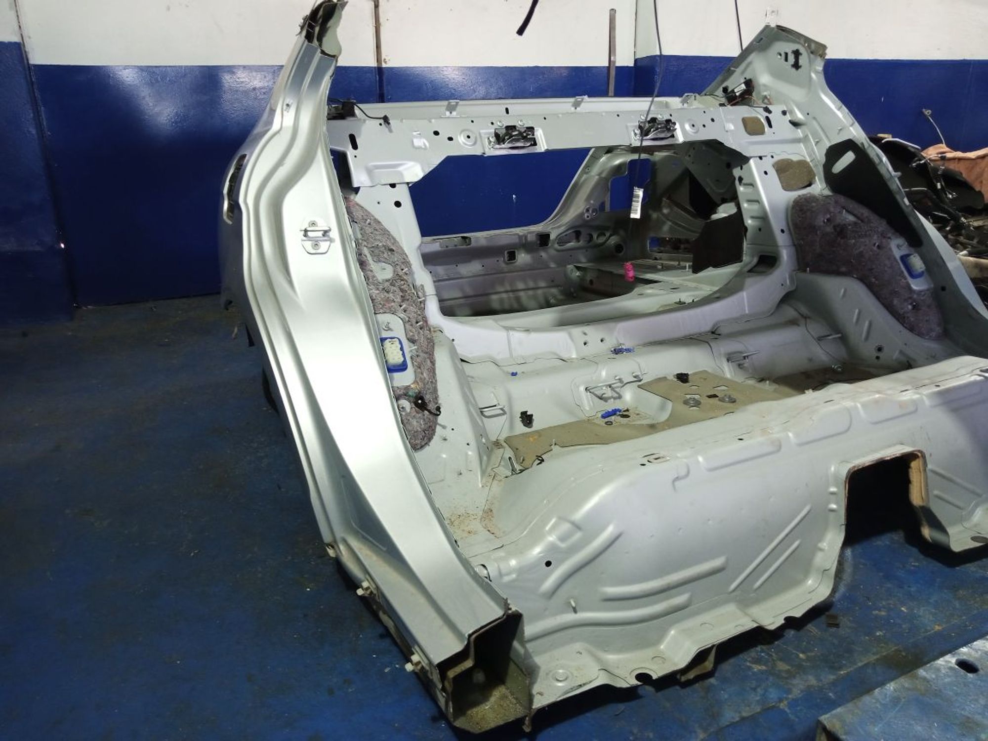https://ycs.partsauto.market/partsauto-images/thmbs/userImages/b7628e092085f1f91467af1afb6e7630/part/361a8f96-8c9e-489b-aa59-a76a07318186_1736513846445.jpg