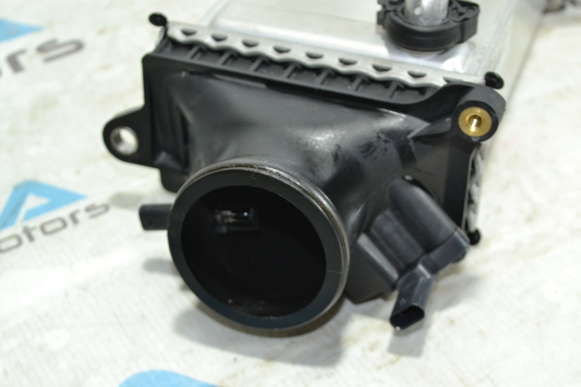 https://ycs.partsauto.market/partsauto-images/thmbs/userImages/b7628e092085f1f91467af1afb6e7630/part/3627d2e9-dfd9-45bf-a591-f9c12af7ec5a_1783508719646.jpg