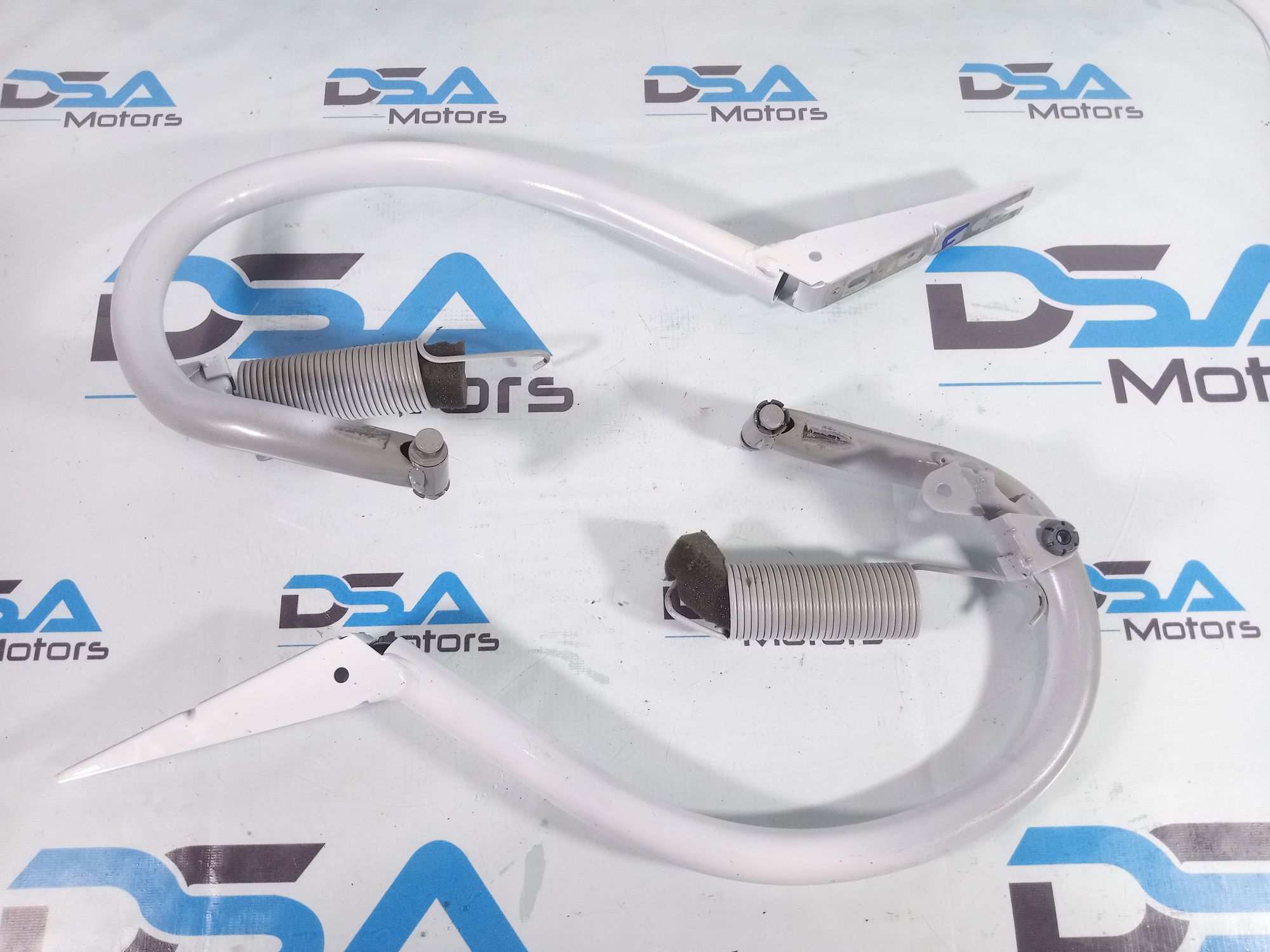 https://ycs.partsauto.market/partsauto-images/thmbs/userImages/b7628e092085f1f91467af1afb6e7630/part/3654c37f-ff07-422a-8933-b3834a4f8a6d_1719991479122.jpg
