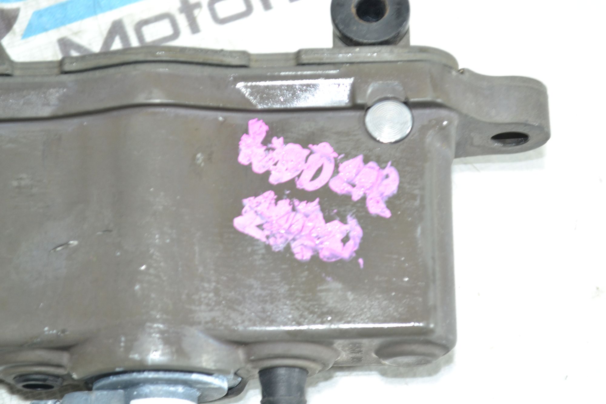 https://ycs.partsauto.market/partsauto-images/thmbs/userImages/b7628e092085f1f91467af1afb6e7630/part/36a7b90c-31f3-4e0c-a37d-07797143e6bb_1780494344085.jpg
