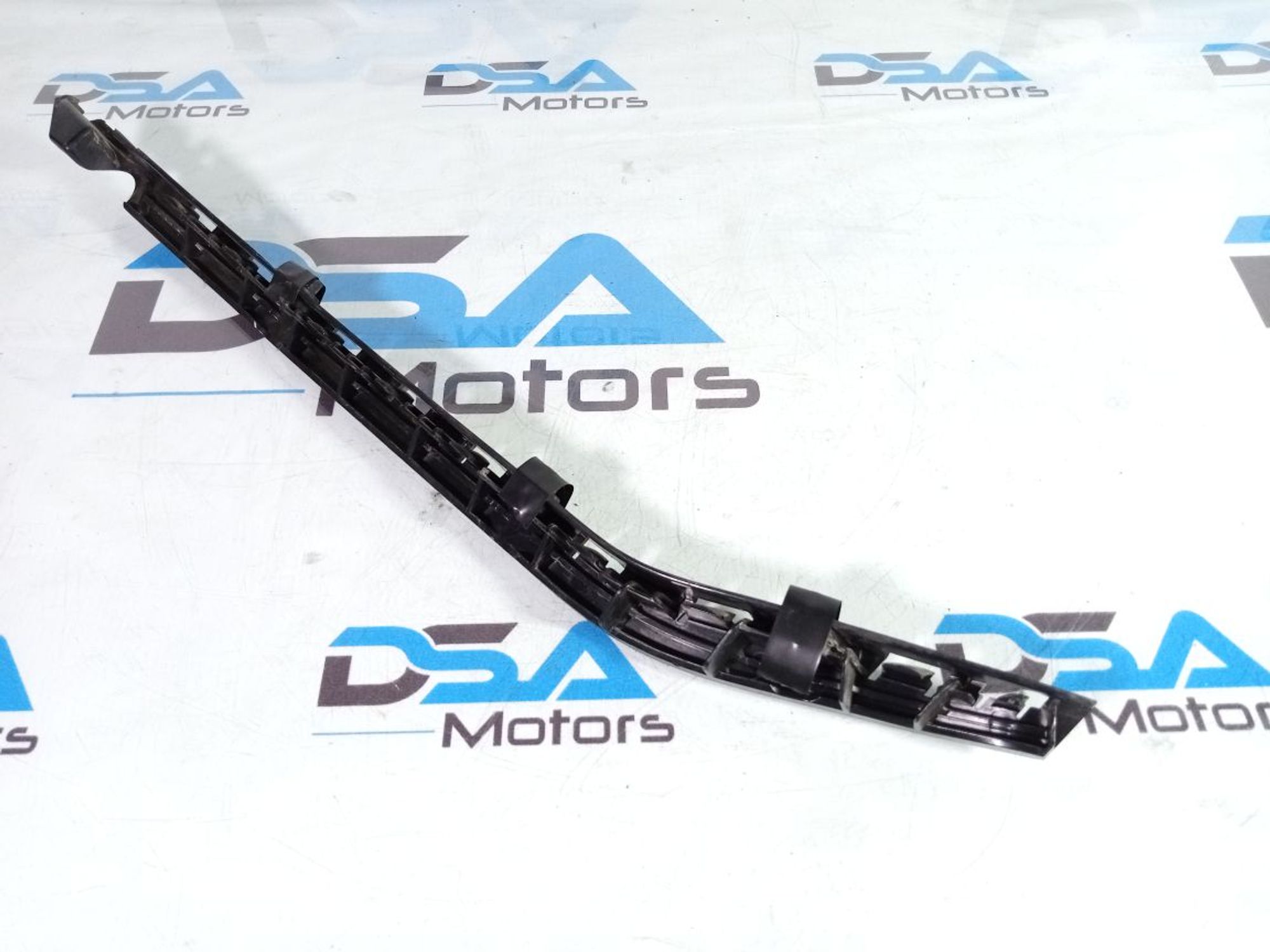 https://ycs.partsauto.market/partsauto-images/thmbs/userImages/b7628e092085f1f91467af1afb6e7630/part/36ab1892-3424-4fbe-b2fc-d42efecf7156_1736761470046.jpg