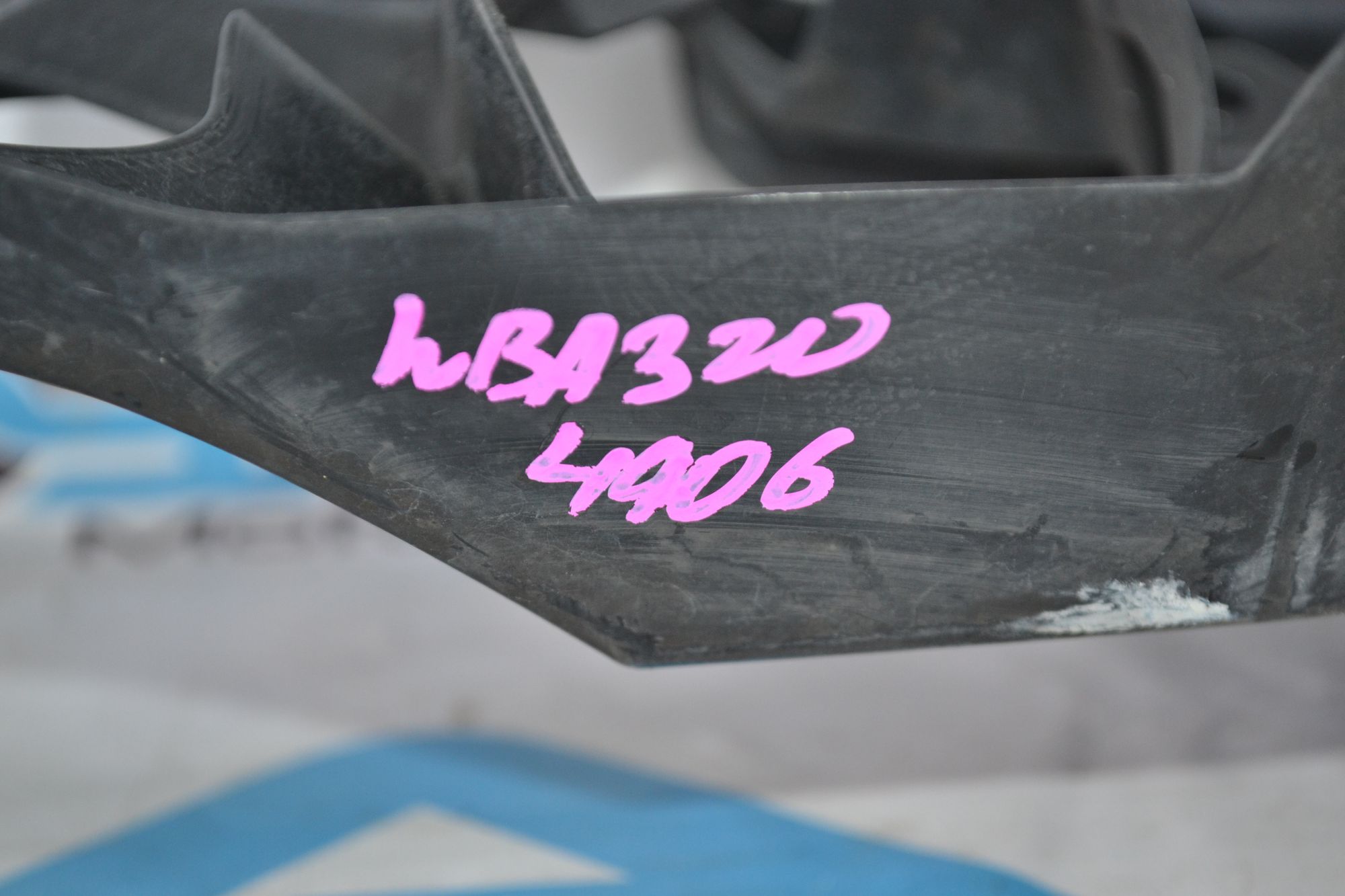 https://ycs.partsauto.market/partsauto-images/thmbs/userImages/b7628e092085f1f91467af1afb6e7630/part/373f4b92-f0ae-44eb-81f2-9417bf7ea790_1784882087828.jpg
