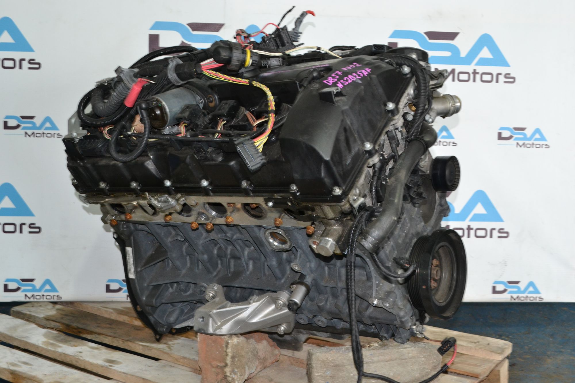 Двигатель N52B25 идеал BMW 5 F10 38т.км из Японии, 210000 рублей, Кореновск