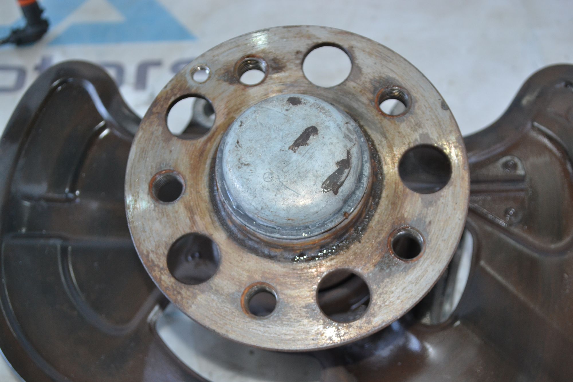https://ycs.partsauto.market/partsauto-images/thmbs/userImages/b7628e092085f1f91467af1afb6e7630/part/3809a139-7fc4-4fe1-90e9-24f93efba387_1785397678723.jpg