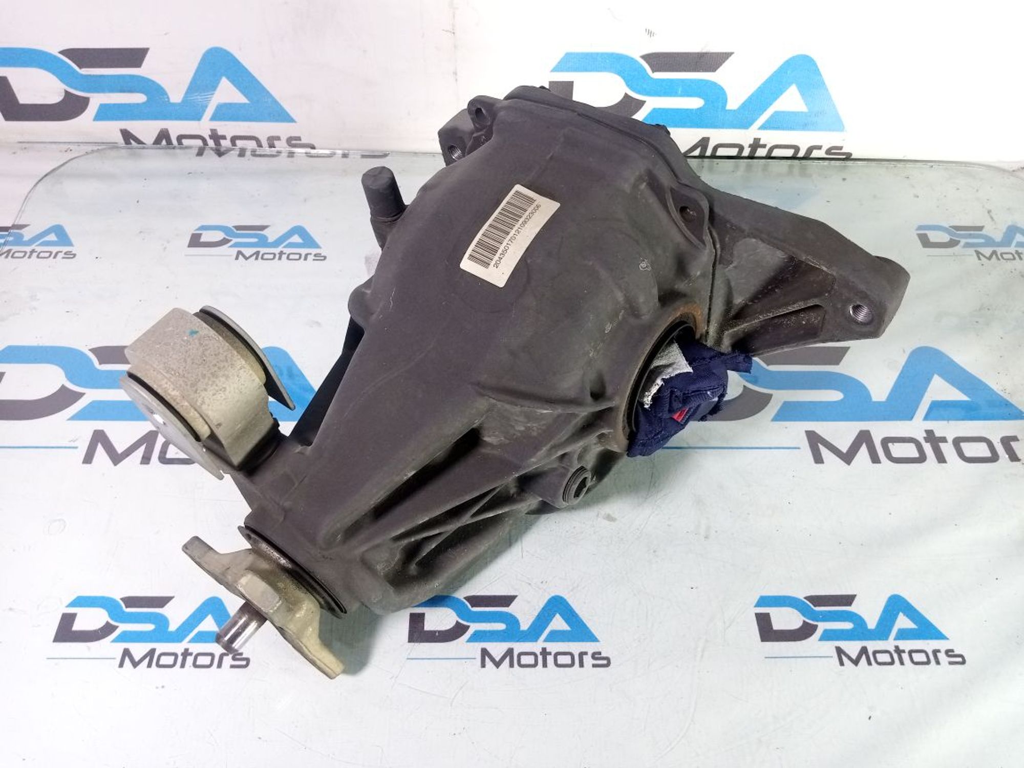 https://ycs.partsauto.market/partsauto-images/thmbs/userImages/b7628e092085f1f91467af1afb6e7630/part/381228b0-6b10-413a-8ebd-848b8018f731_1735223352128.jpg