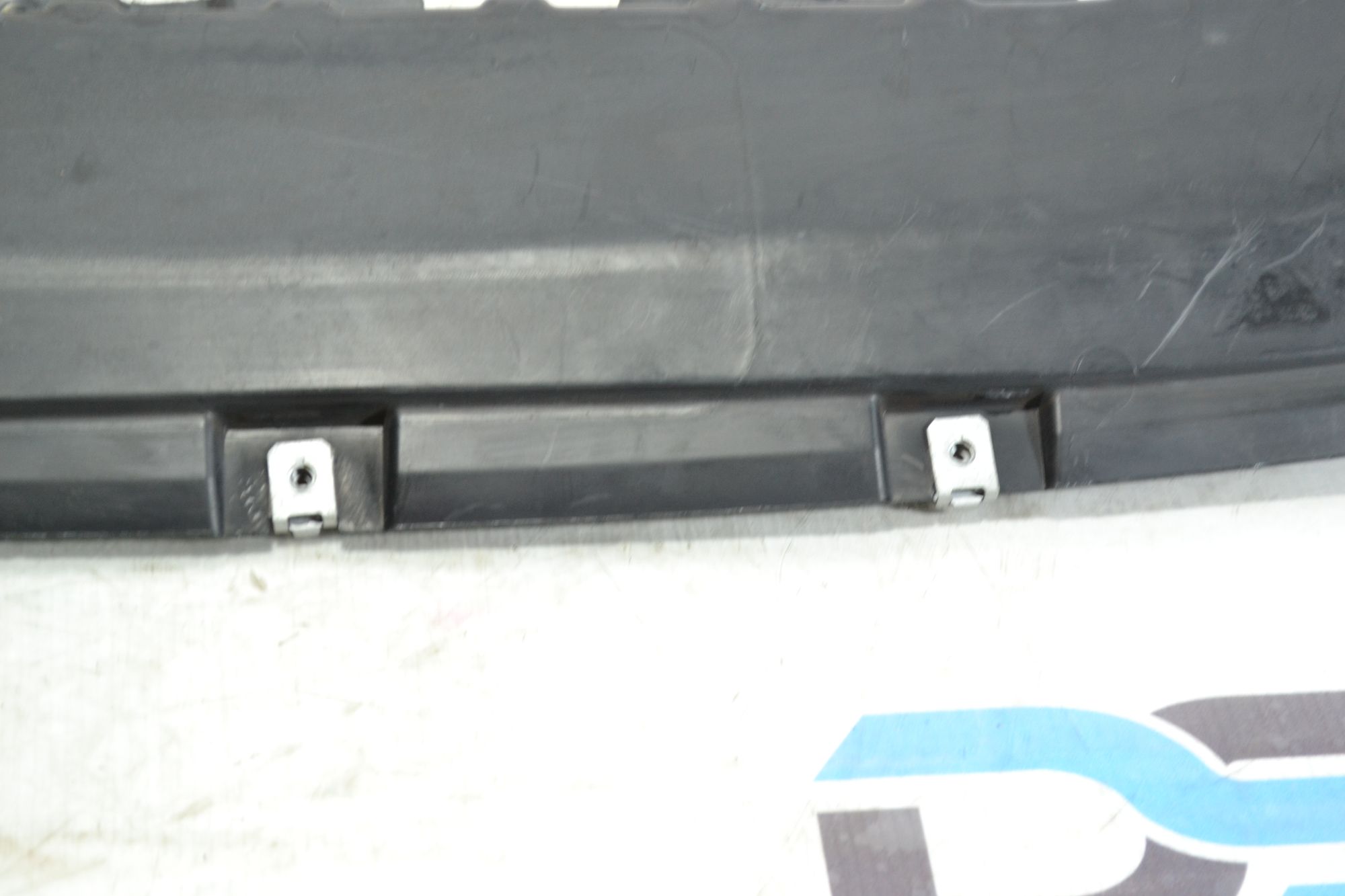 https://ycs.partsauto.market/partsauto-images/thmbs/userImages/b7628e092085f1f91467af1afb6e7630/part/38156e53-59a2-4a7d-b46f-66c3f235726d_1781761873848.jpg