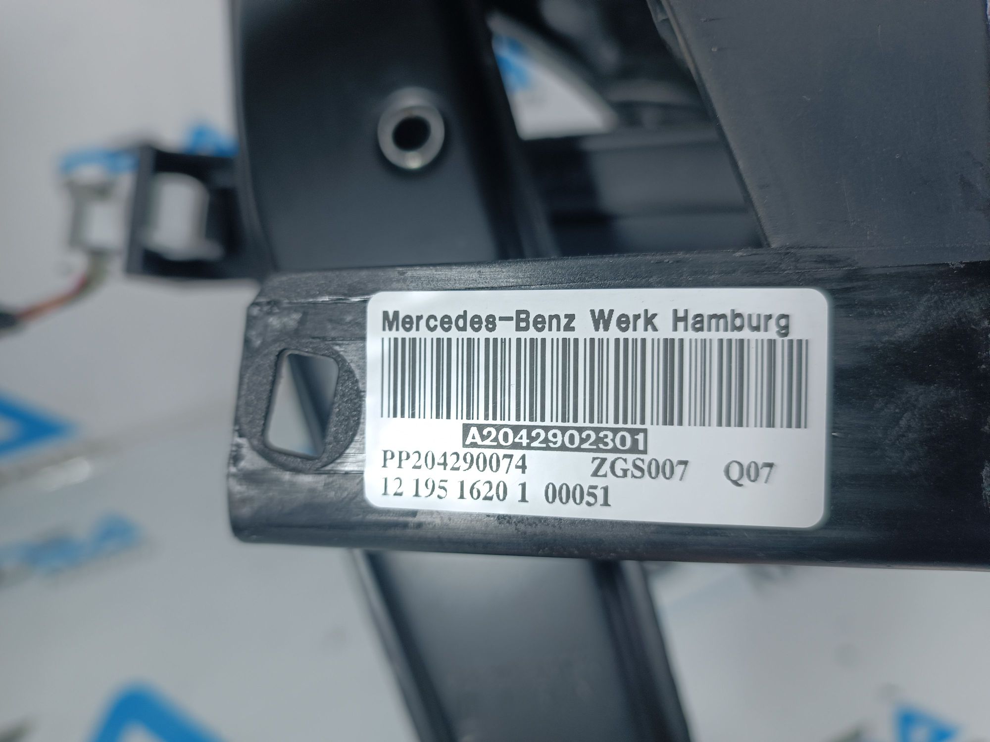 https://ycs.partsauto.market/partsauto-images/thmbs/userImages/b7628e092085f1f91467af1afb6e7630/part/381814cd-89d0-4273-a934-f242db686d1b_1708281463794.jpg