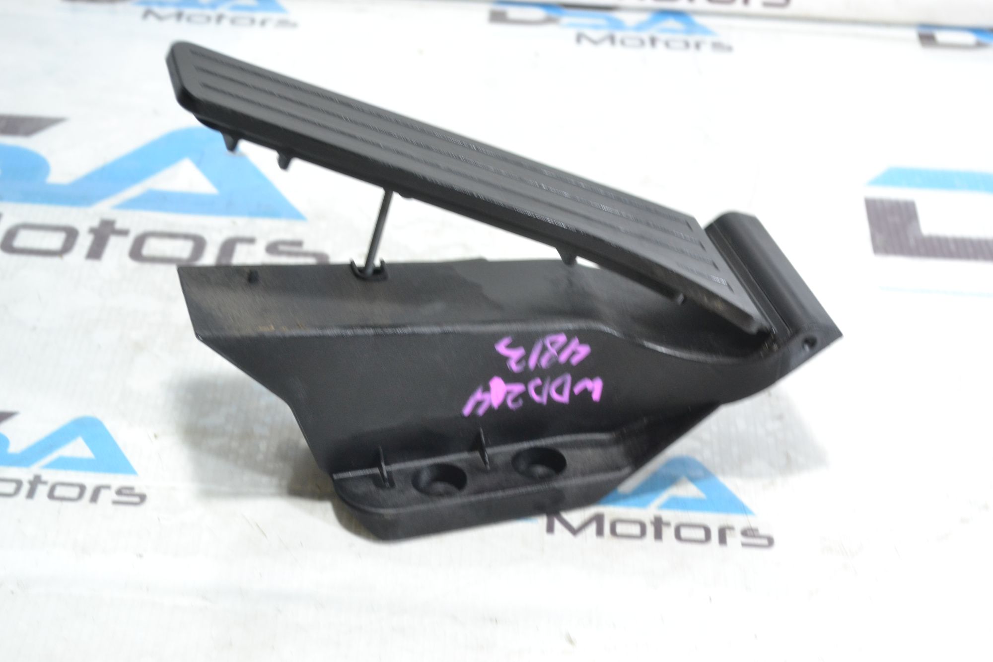 https://ycs.partsauto.market/partsauto-images/thmbs/userImages/b7628e092085f1f91467af1afb6e7630/part/3840e9e5-cfbf-42f2-be6e-5bd929c22835_1780992143978.jpg