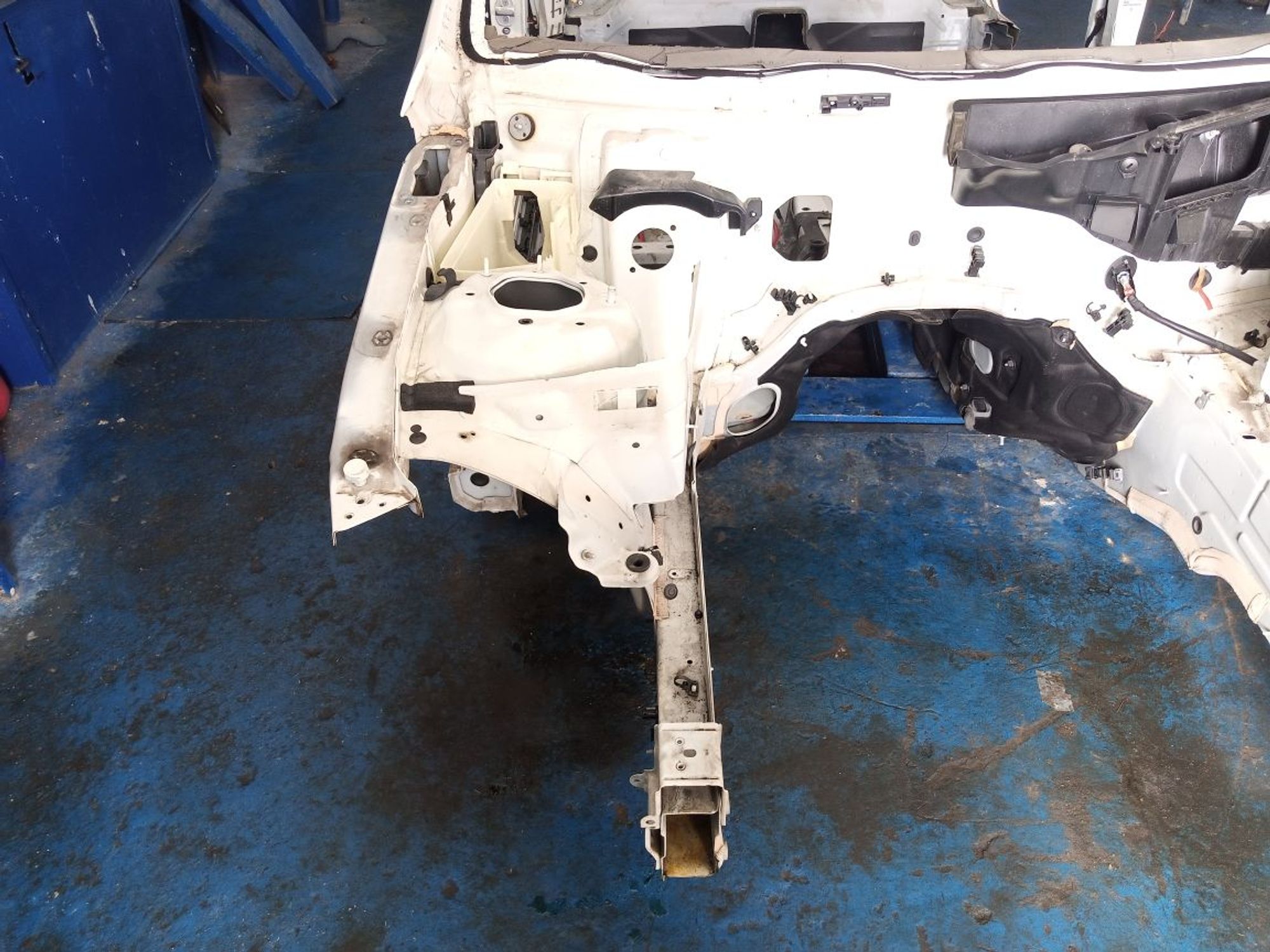 https://ycs.partsauto.market/partsauto-images/thmbs/userImages/b7628e092085f1f91467af1afb6e7630/part/38504960-fde2-4297-91ca-f45b4cc1572c_1740727175383.jpg