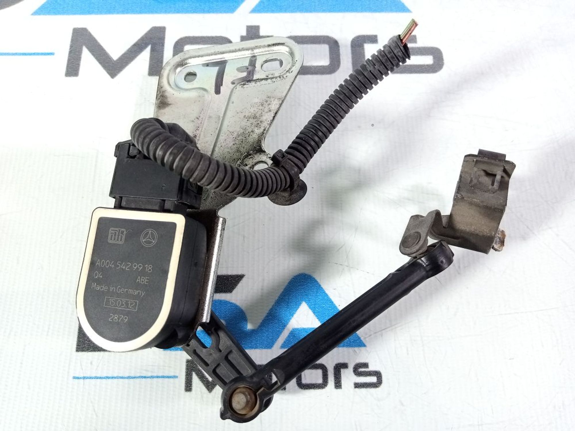 https://ycs.partsauto.market/partsauto-images/thmbs/userImages/b7628e092085f1f91467af1afb6e7630/part/38675803-e5cf-4c25-938d-48e078f87623_1740143731524.jpg