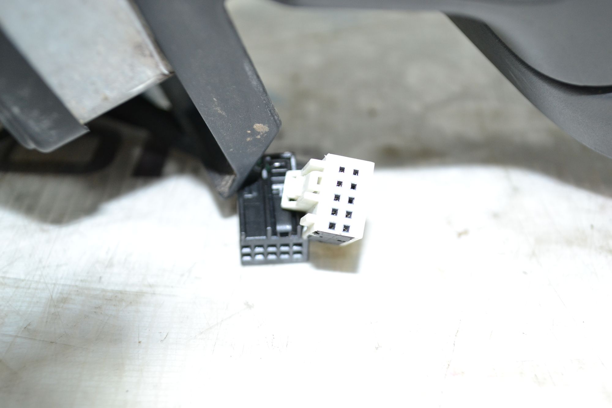 https://ycs.partsauto.market/partsauto-images/thmbs/userImages/b7628e092085f1f91467af1afb6e7630/part/38cefc42-6dee-4f51-adf5-5d360cf7b266_1783601461067.jpg