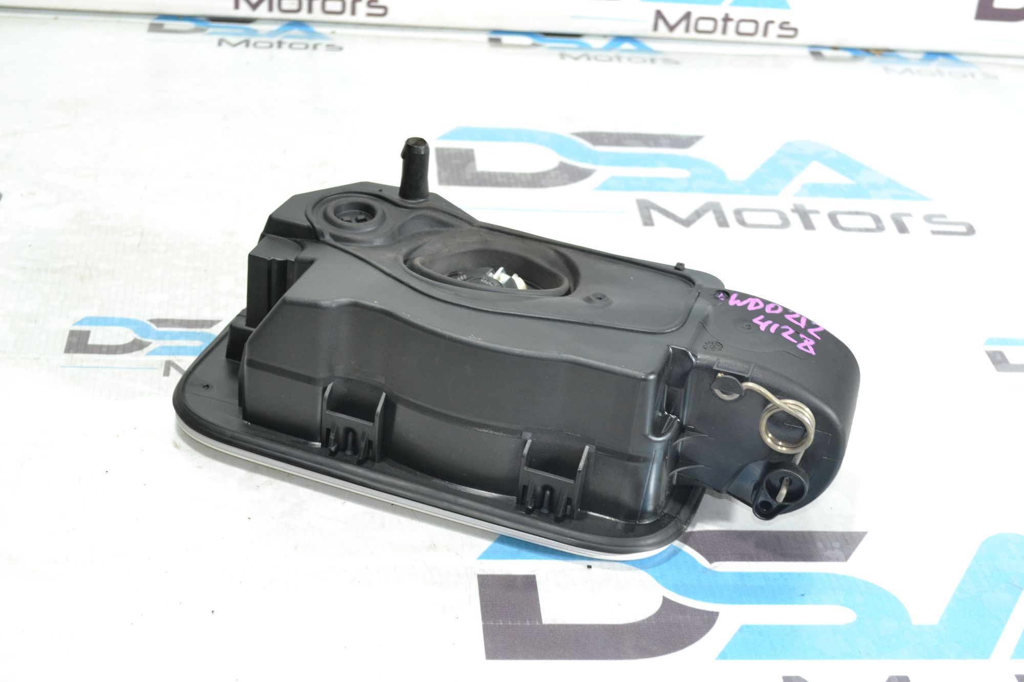 https://ycs.partsauto.market/partsauto-images/thmbs/userImages/b7628e092085f1f91467af1afb6e7630/part/3a05814c-81ad-45d2-820a-b1c47ac70d6e_1780300497776.jpg