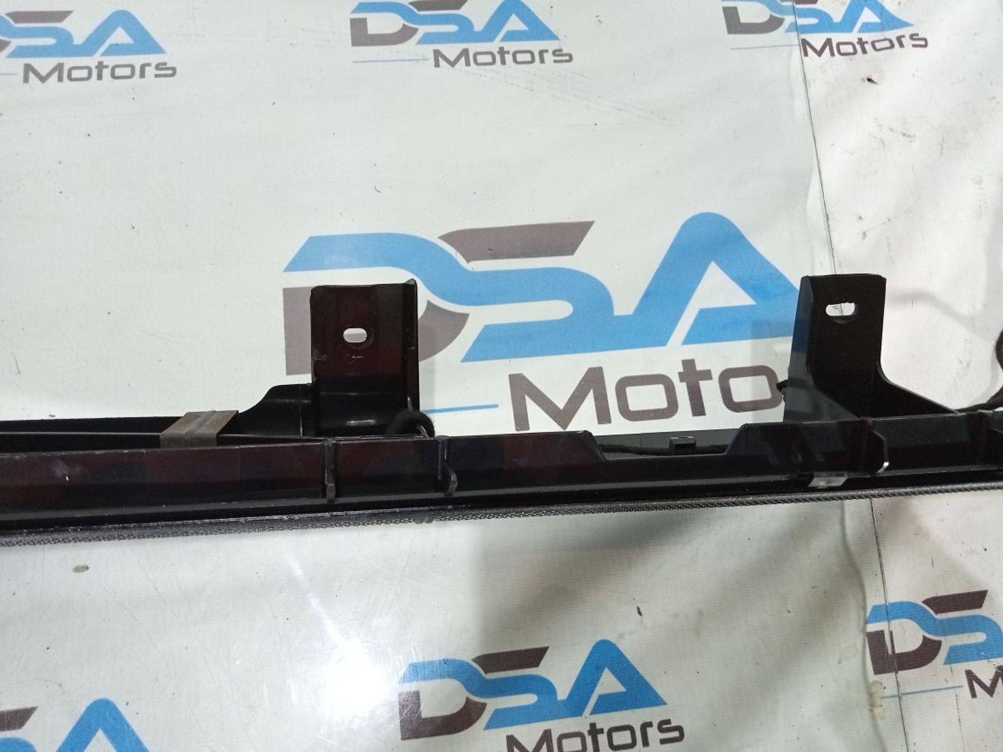 https://ycs.partsauto.market/partsauto-images/thmbs/userImages/b7628e092085f1f91467af1afb6e7630/part/3b1af4e8-feaf-4d31-b022-08f2a94af3c4_1730907947113.jpg
