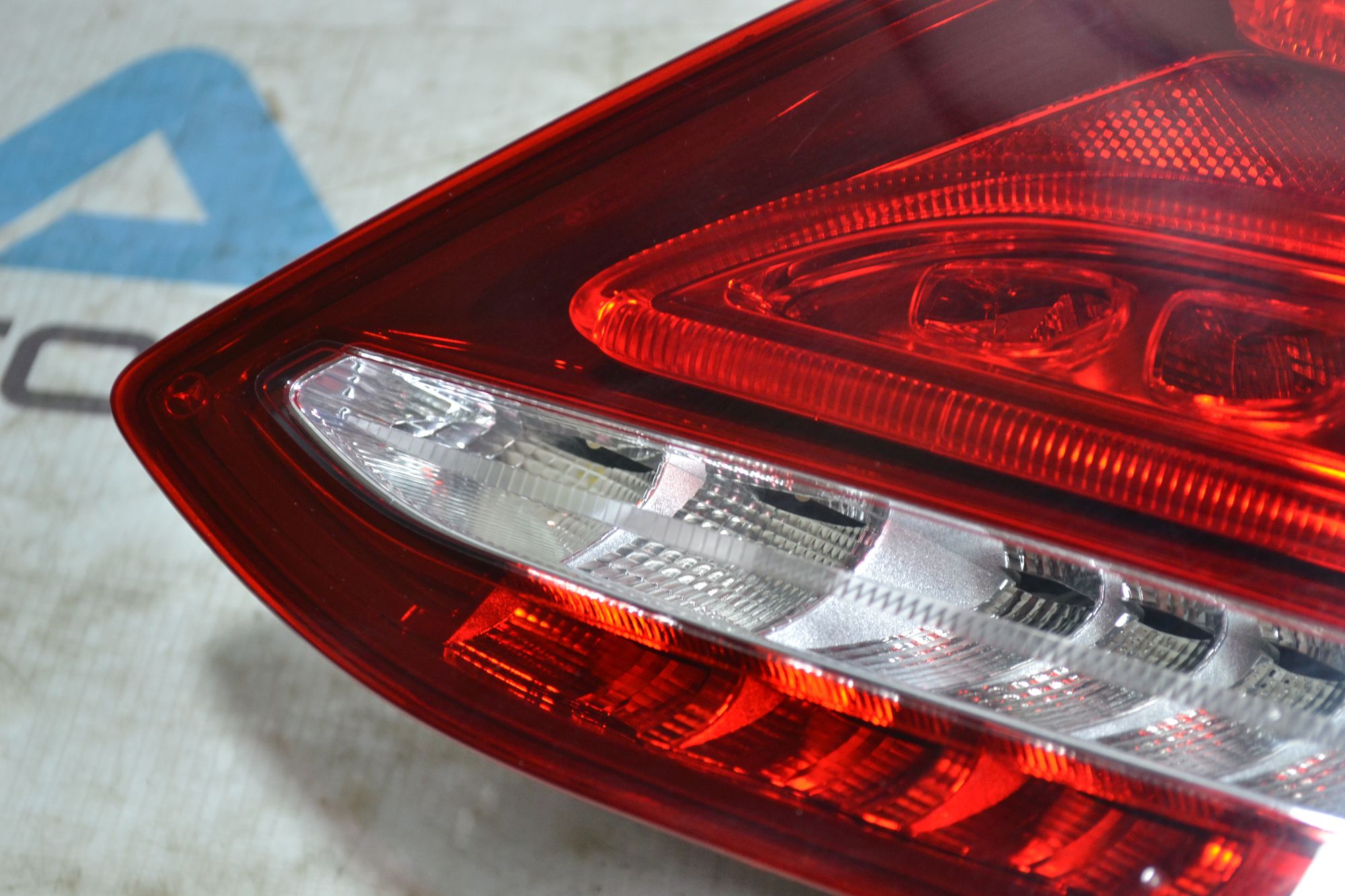 https://ycs.partsauto.market/partsauto-images/thmbs/userImages/b7628e092085f1f91467af1afb6e7630/part/3b27008f-d7c5-4c4c-91ec-f3719e5338c4_1784015737349.jpg