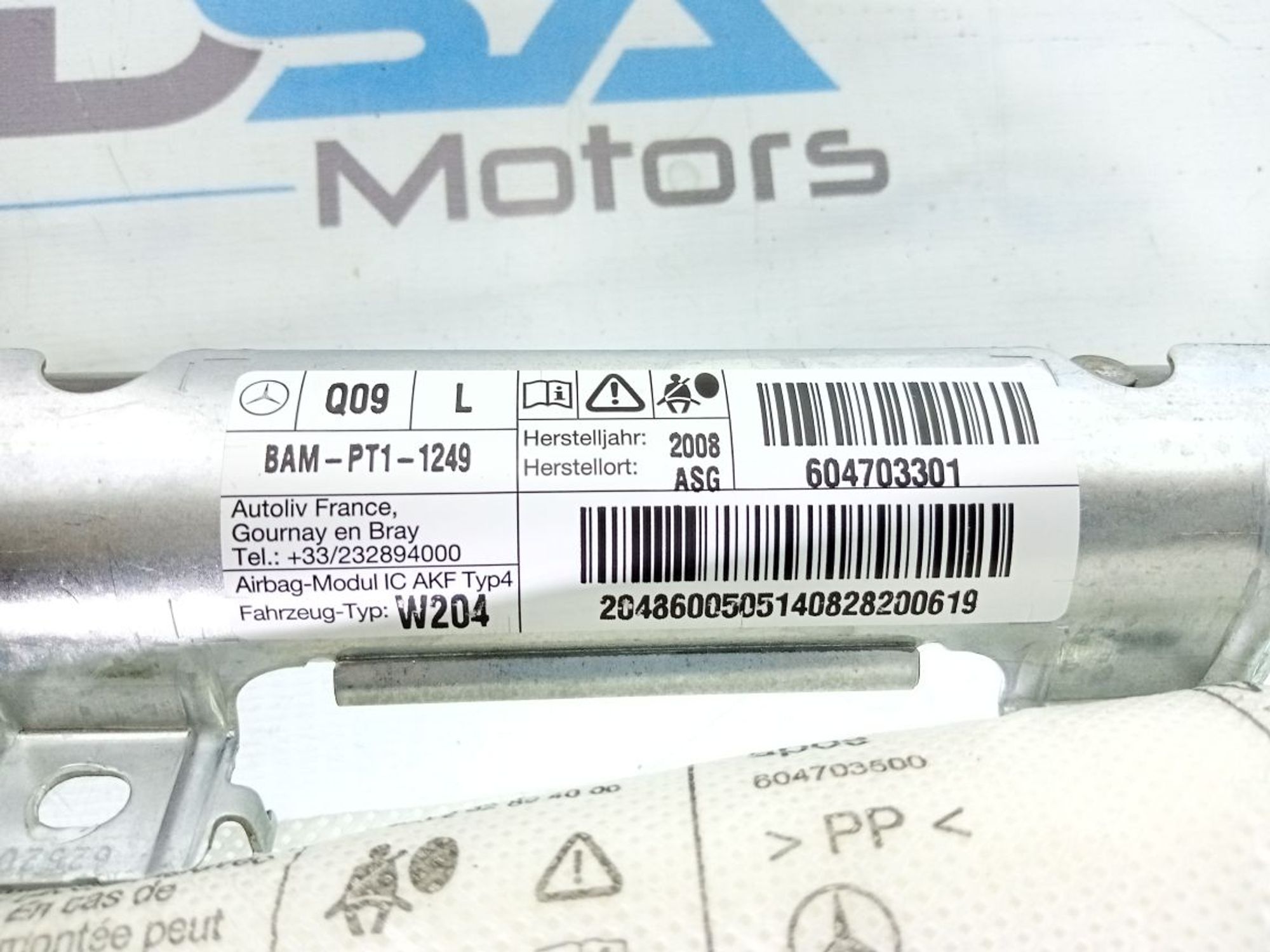 https://ycs.partsauto.market/partsauto-images/thmbs/userImages/b7628e092085f1f91467af1afb6e7630/part/3b67fc3f-0536-4b00-87e1-c57ab51c51b9_1735311263714.jpg