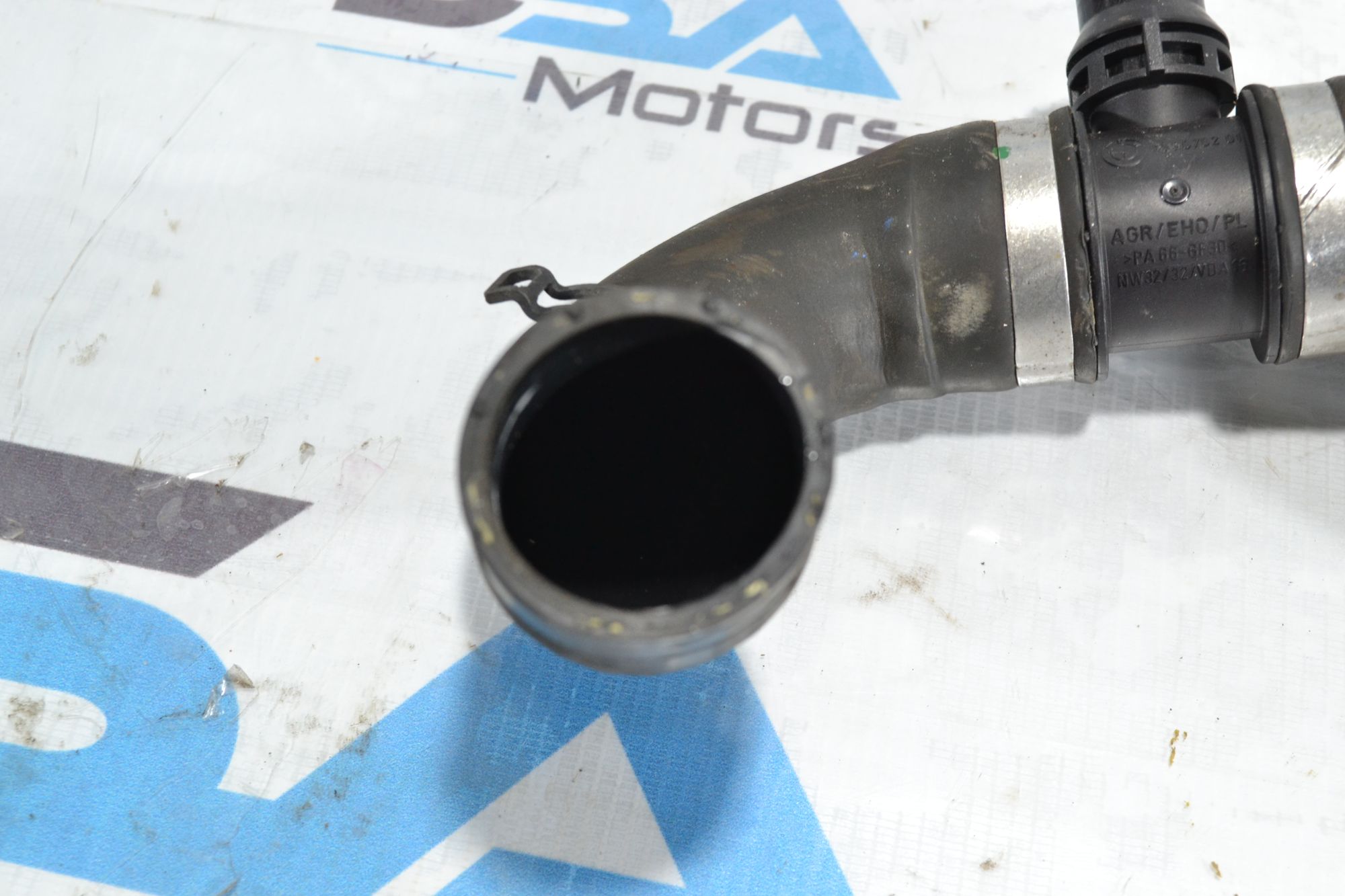 https://ycs.partsauto.market/partsauto-images/thmbs/userImages/b7628e092085f1f91467af1afb6e7630/part/3bd3d838-8cb1-4aa4-933a-ba33eb7b7eca_1779082729067.jpg