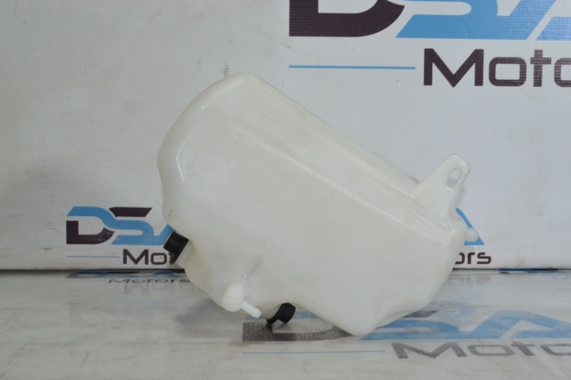 https://ycs.partsauto.market/partsauto-images/thmbs/userImages/b7628e092085f1f91467af1afb6e7630/part/3be2fcff-22f5-470d-8ac2-80de8bedfcdd_1779795623559.jpg