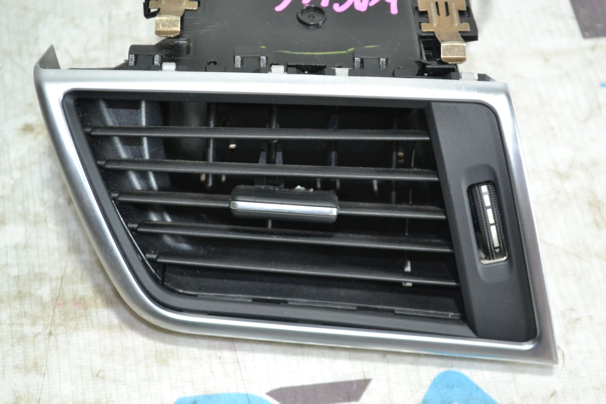 https://ycs.partsauto.market/partsauto-images/thmbs/userImages/b7628e092085f1f91467af1afb6e7630/part/3c1f089d-f344-413e-a641-77d35b480e76_1785503458472.jpg