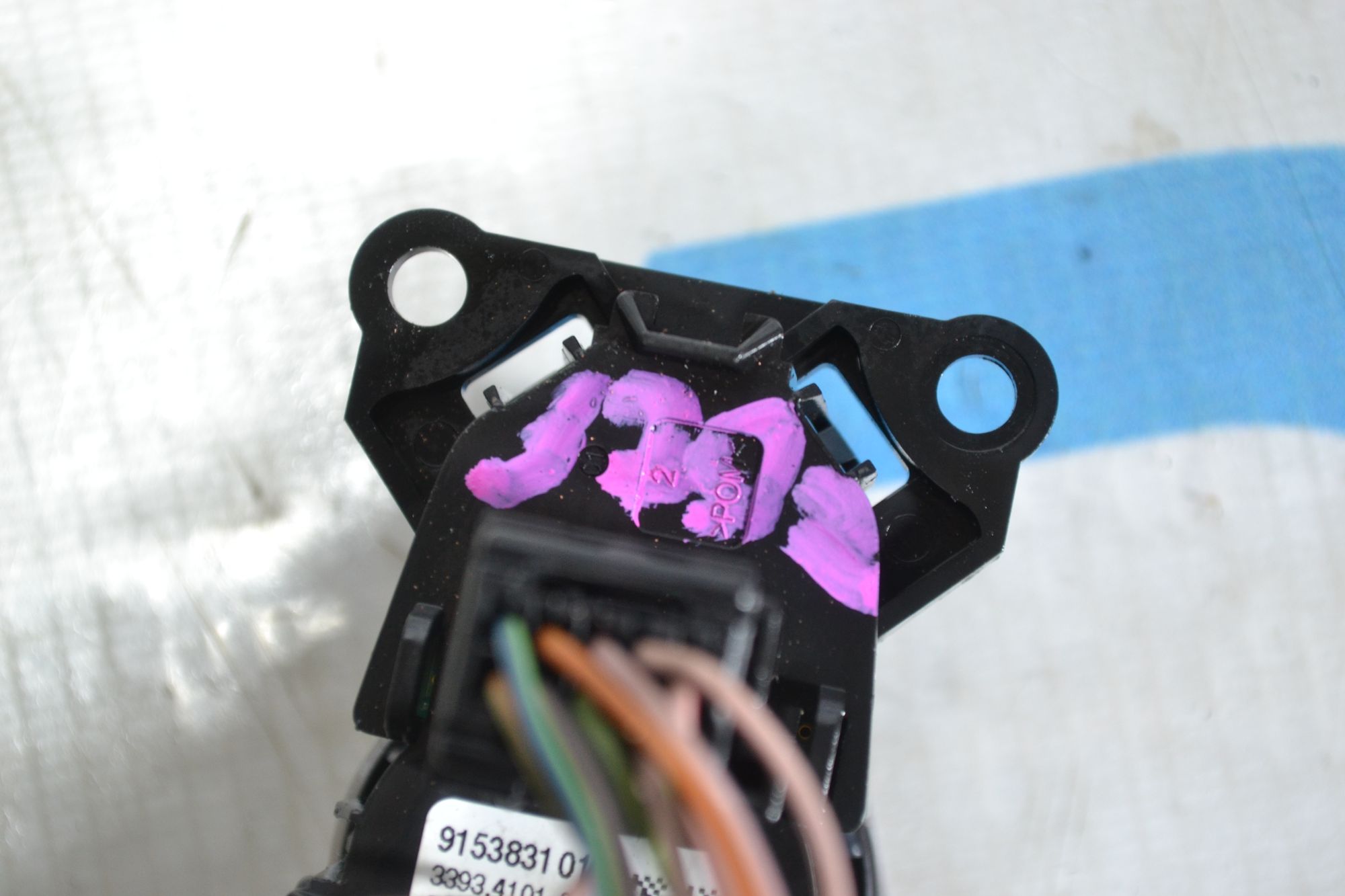 https://ycs.partsauto.market/partsauto-images/thmbs/userImages/b7628e092085f1f91467af1afb6e7630/part/3c27e879-60d3-4d6a-a954-23d987b501fe_1781005310590.jpg