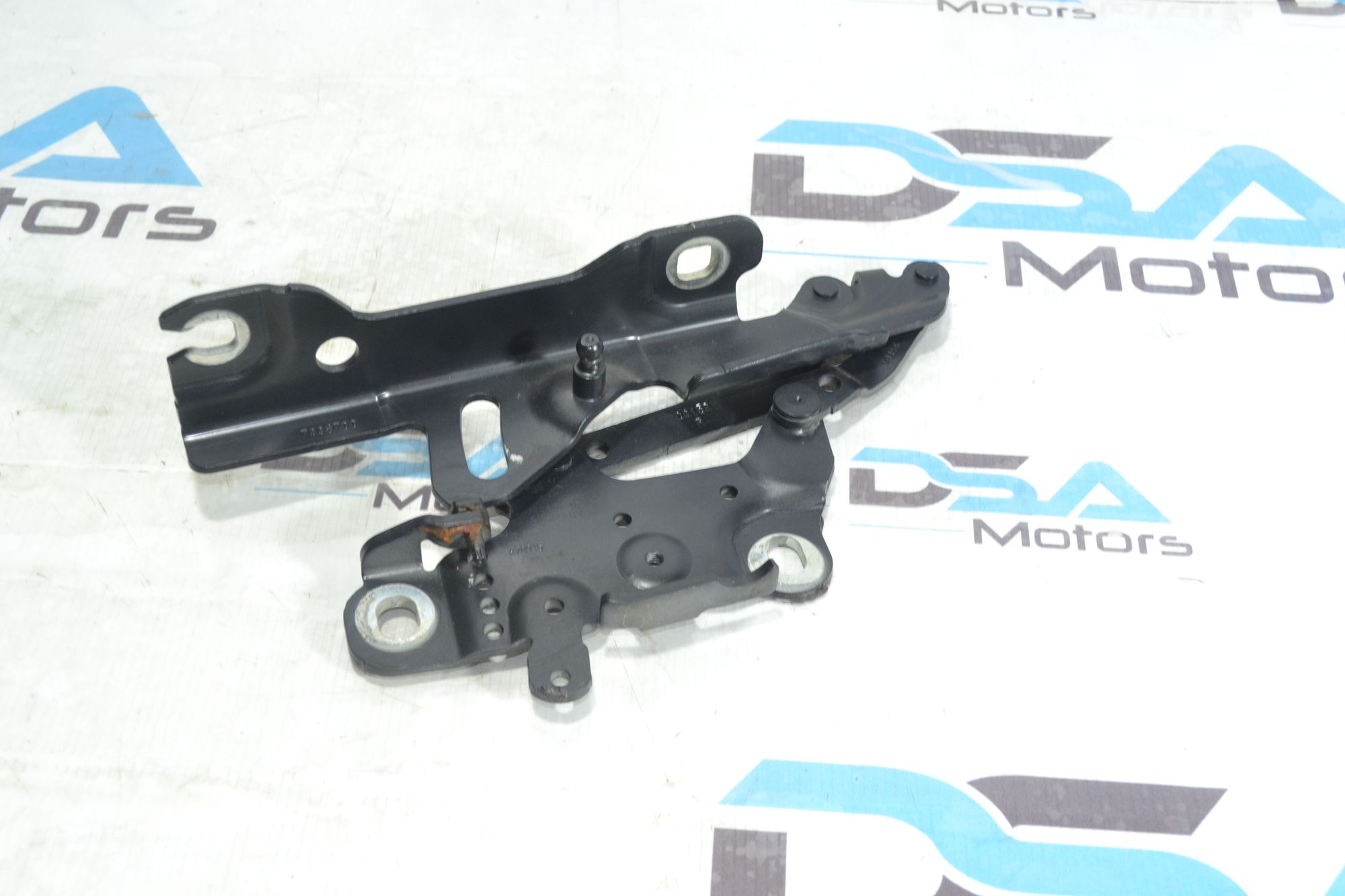 https://ycs.partsauto.market/partsauto-images/thmbs/userImages/b7628e092085f1f91467af1afb6e7630/part/3c5a6a29-e0a6-409b-83e1-0fe96f264cdc_1781169828194.jpg