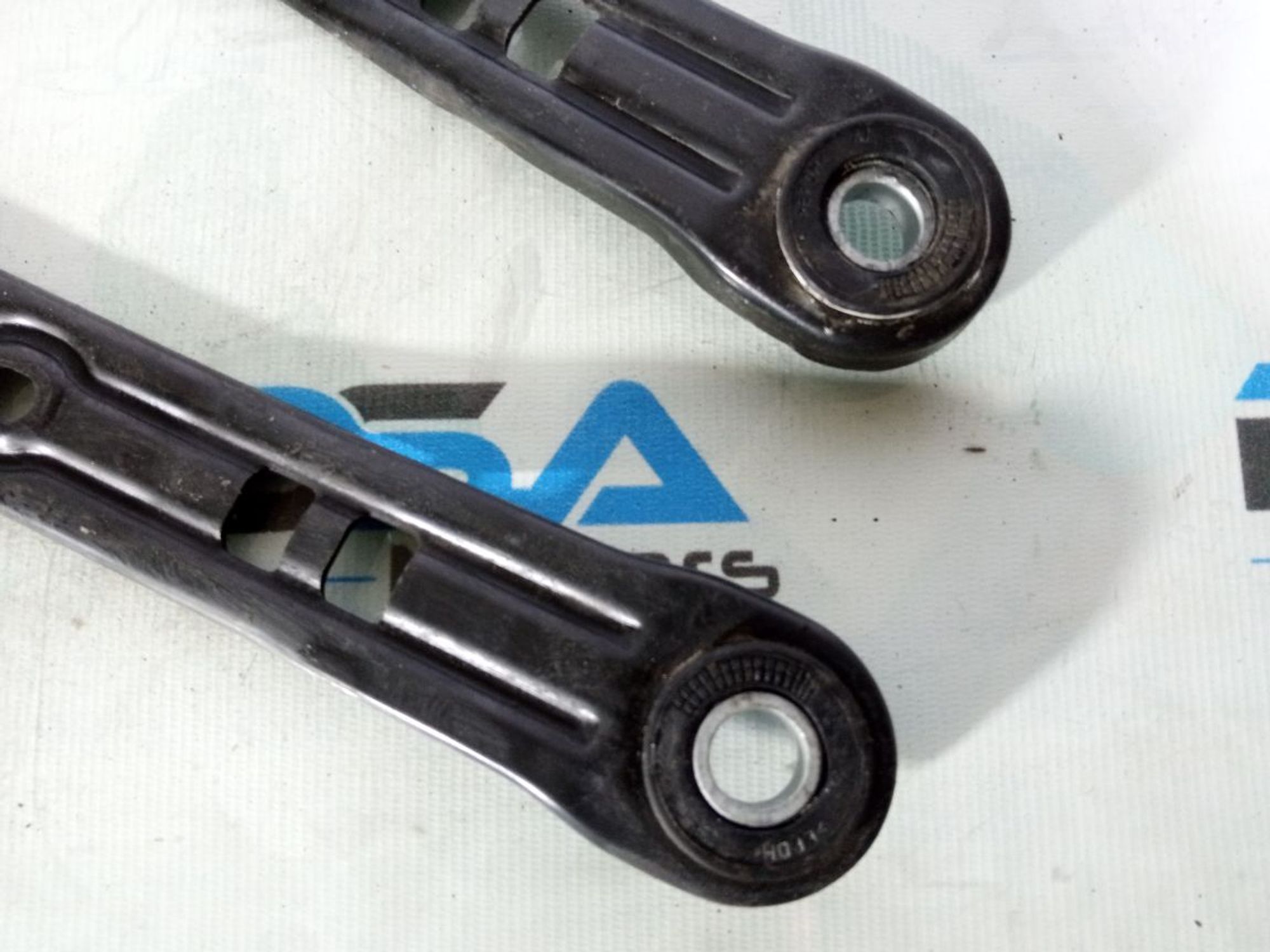 https://ycs.partsauto.market/partsauto-images/thmbs/userImages/b7628e092085f1f91467af1afb6e7630/part/3c7ec536-426e-4eb7-9a08-d247e3189e29_1740905215026.jpg
