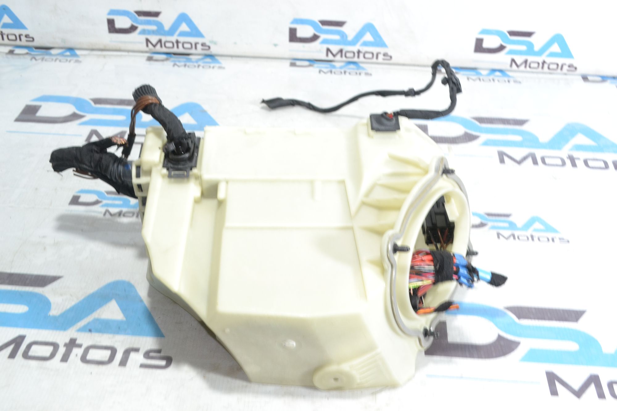 https://ycs.partsauto.market/partsauto-images/thmbs/userImages/b7628e092085f1f91467af1afb6e7630/part/3c98bc28-f334-48dc-a6c6-824aa7f455ba_1781175249020.jpg