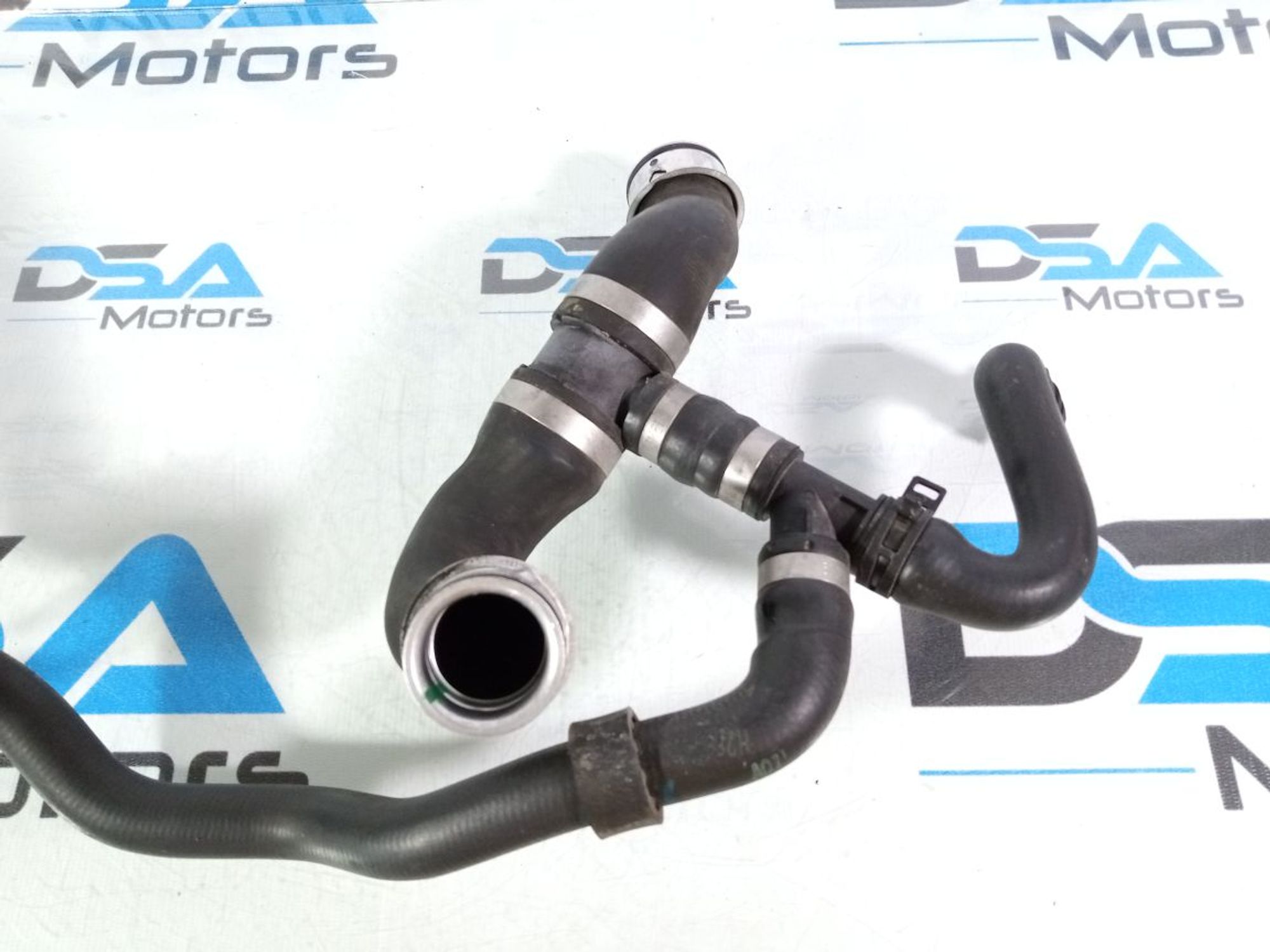 https://ycs.partsauto.market/partsauto-images/thmbs/userImages/b7628e092085f1f91467af1afb6e7630/part/3d408e82-3ddf-4646-8699-0a0b38f5003b_1740217993970.jpg