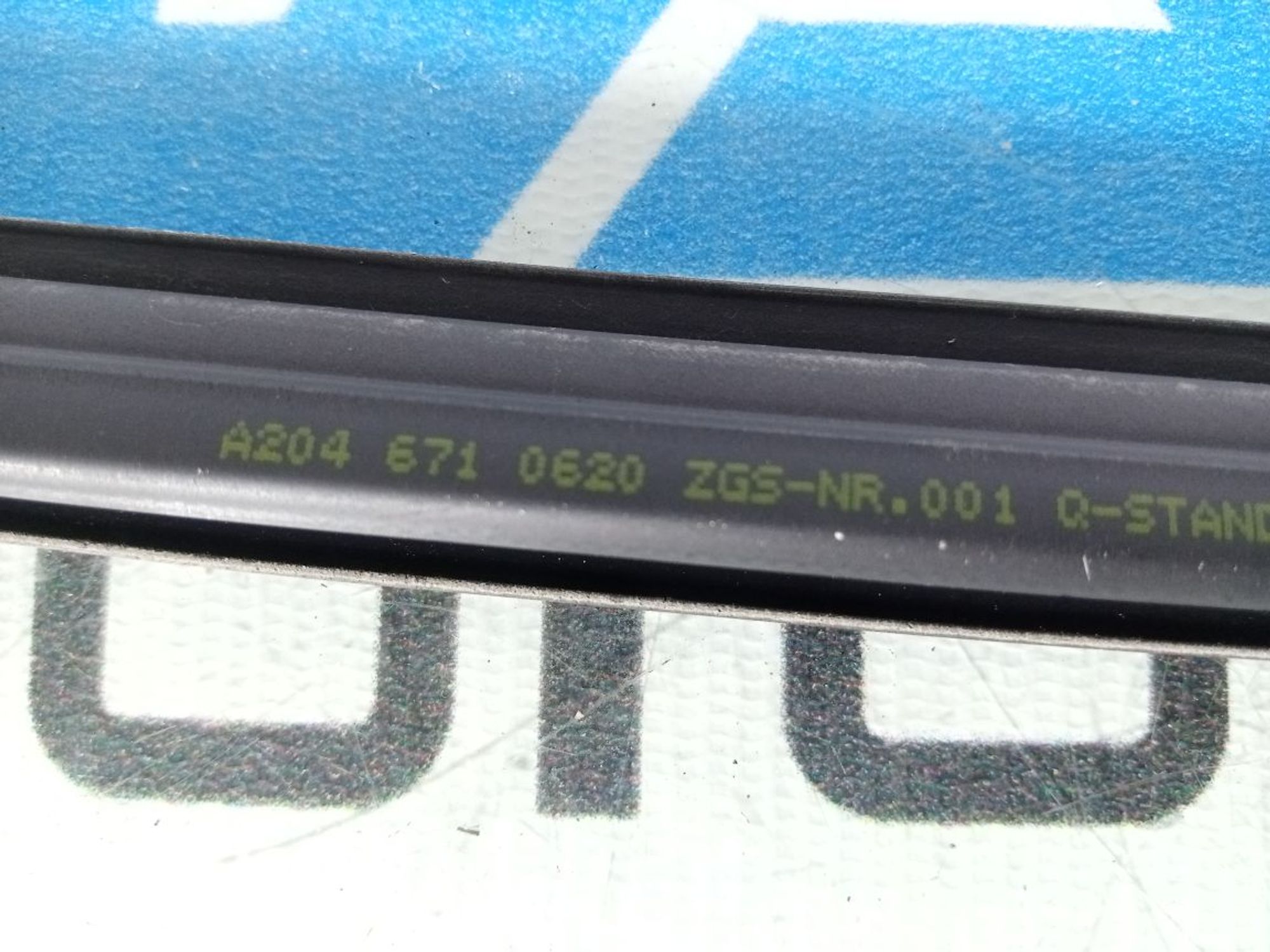 https://ycs.partsauto.market/partsauto-images/thmbs/userImages/b7628e092085f1f91467af1afb6e7630/part/3d70dd2d-989e-4356-8591-7ba576887df5_1741686150995.jpg