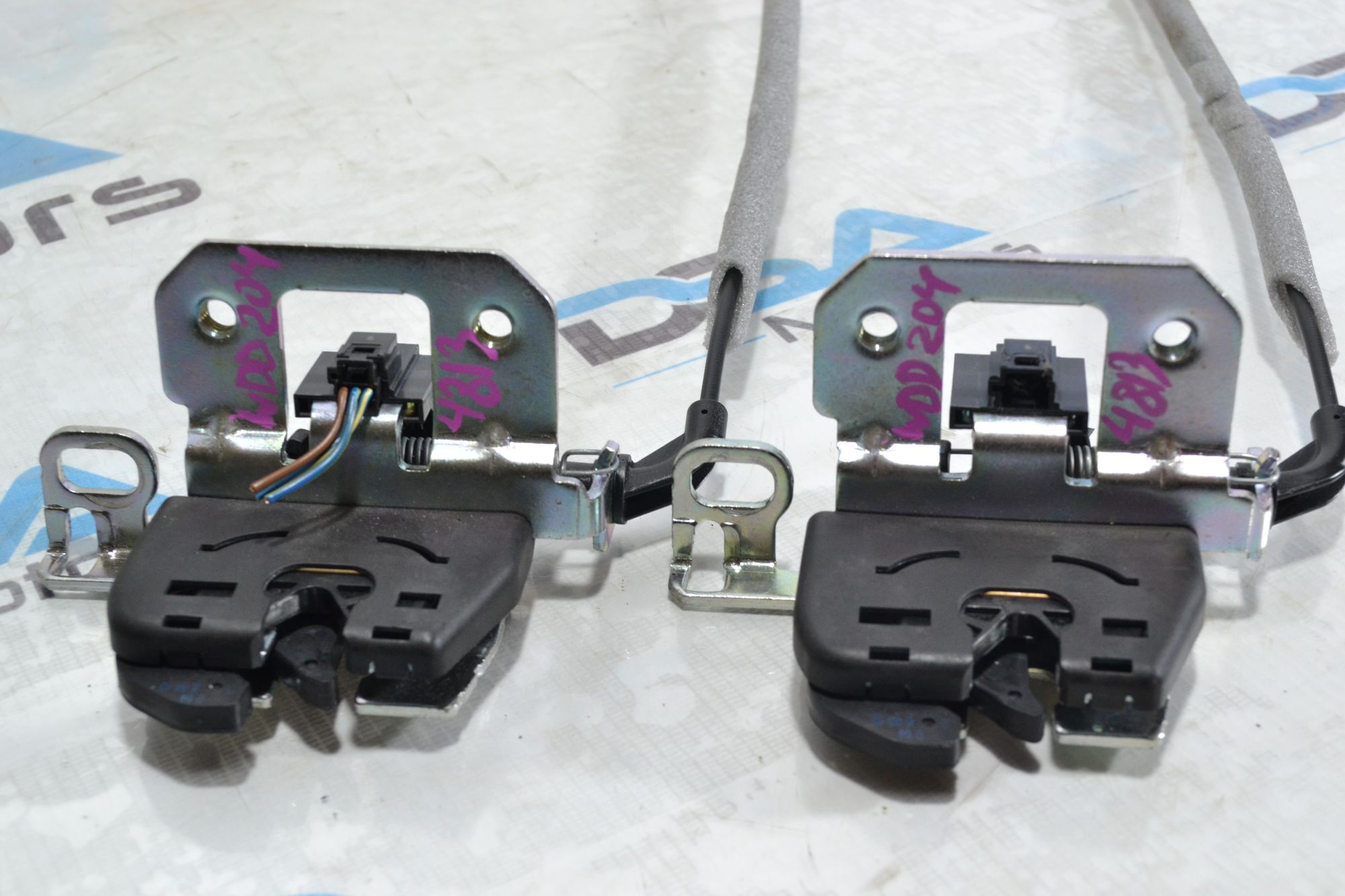 https://ycs.partsauto.market/partsauto-images/thmbs/userImages/b7628e092085f1f91467af1afb6e7630/part/3dddb02f-5141-4229-872a-17cc53791403_1779454190592.jpg