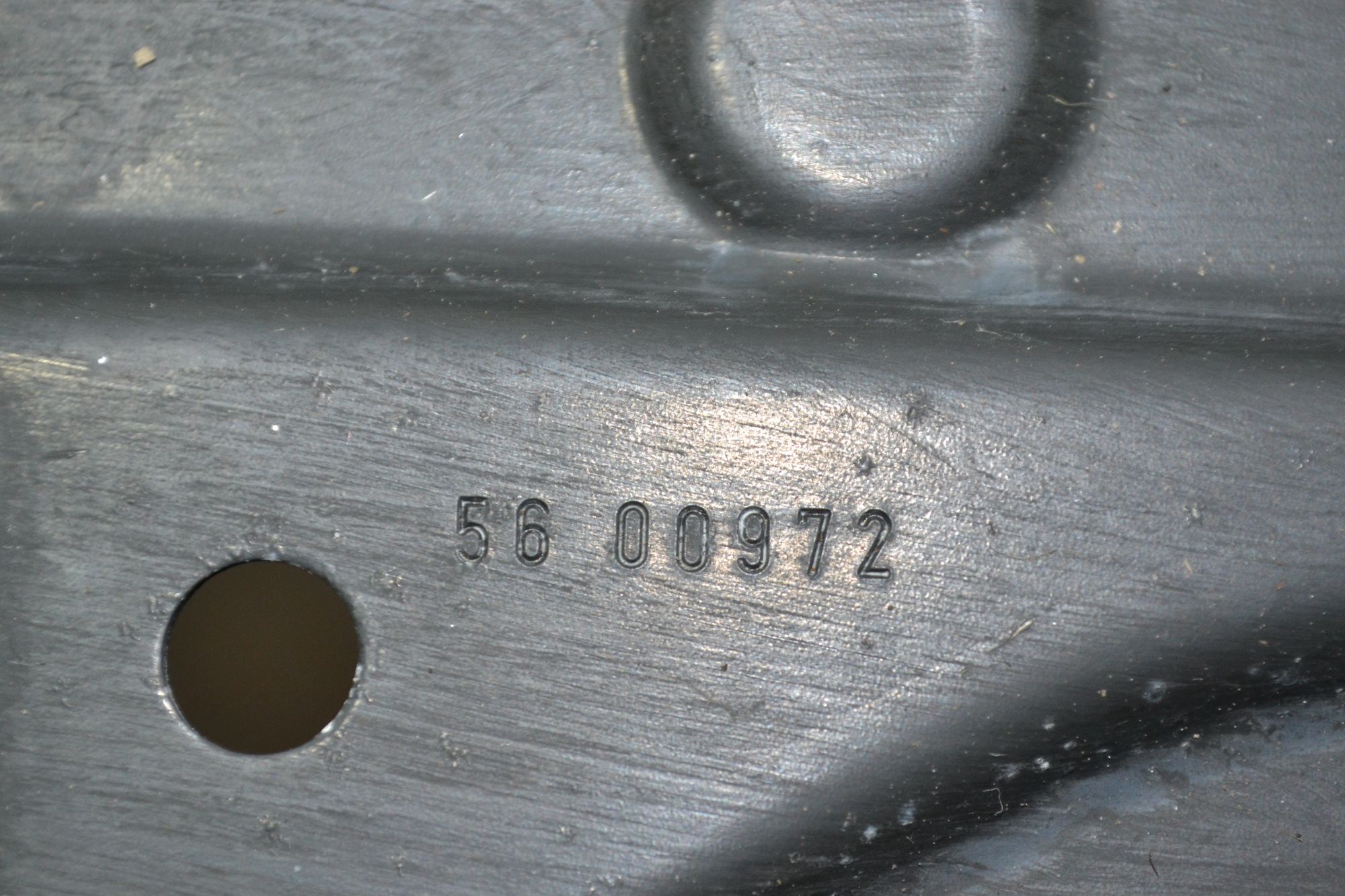 https://ycs.partsauto.market/partsauto-images/thmbs/userImages/b7628e092085f1f91467af1afb6e7630/part/3de68efe-d98f-4304-9669-f93cd504a574_1782976448537.jpg