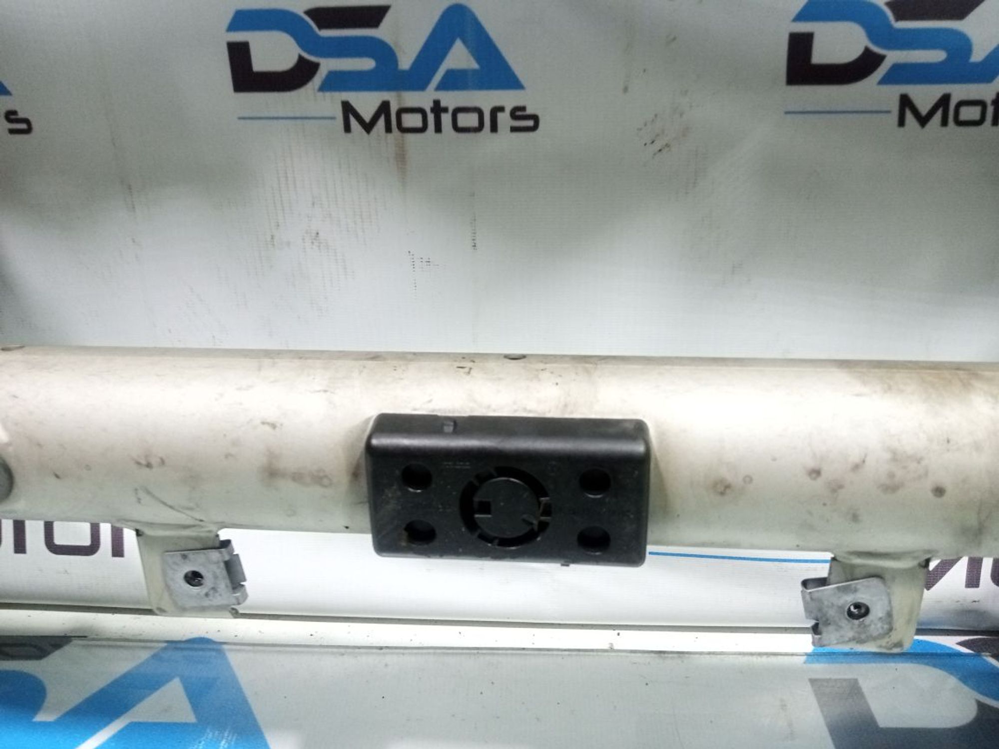 https://ycs.partsauto.market/partsauto-images/thmbs/userImages/b7628e092085f1f91467af1afb6e7630/part/3e14759b-d430-43a7-8be4-8412da1cce1f_1747897593107.jpg