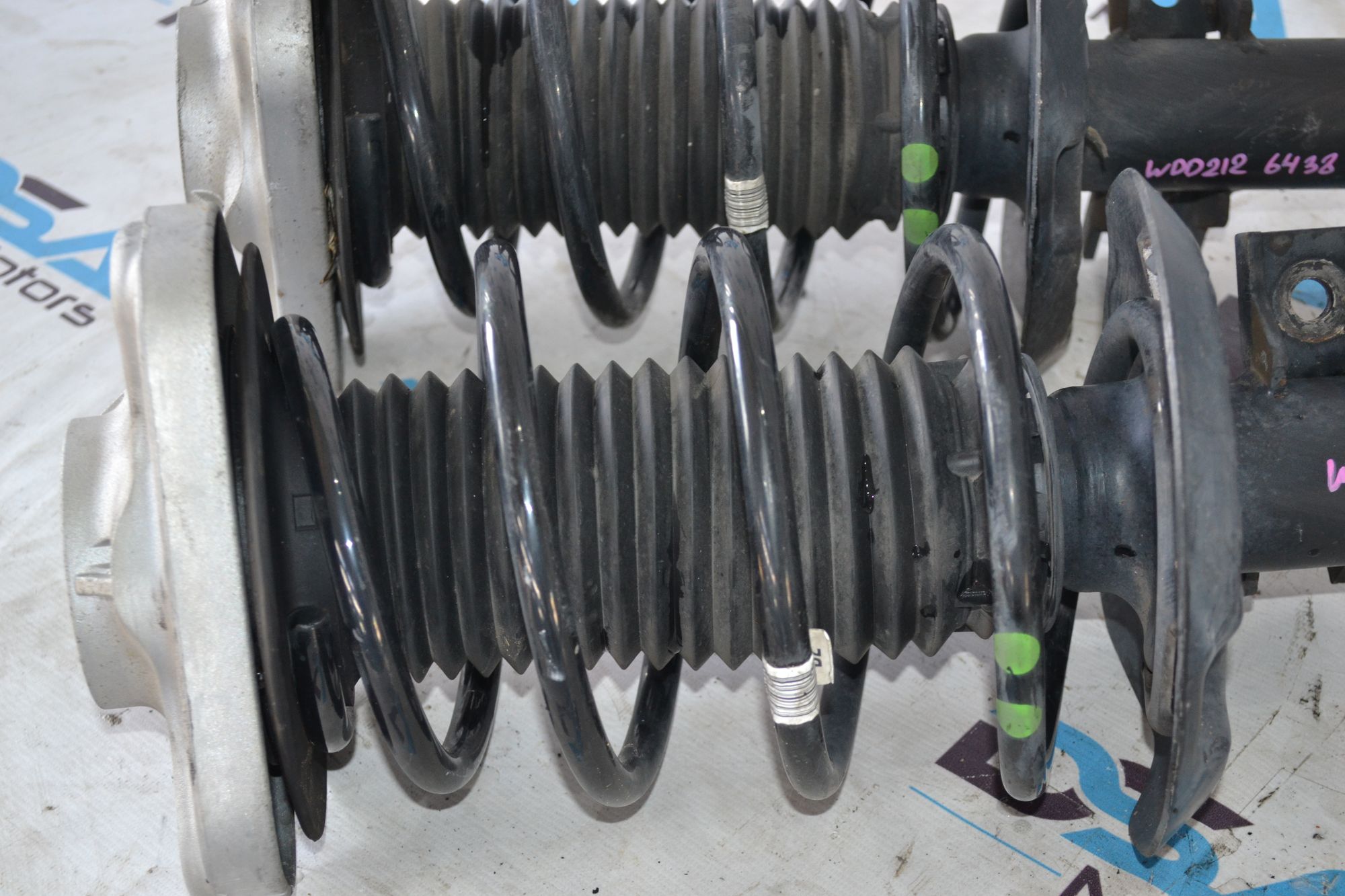 https://ycs.partsauto.market/partsauto-images/thmbs/userImages/b7628e092085f1f91467af1afb6e7630/part/3e8b6c9e-7d2c-4623-bd91-7b7f8858af2d_1785140102417.jpg