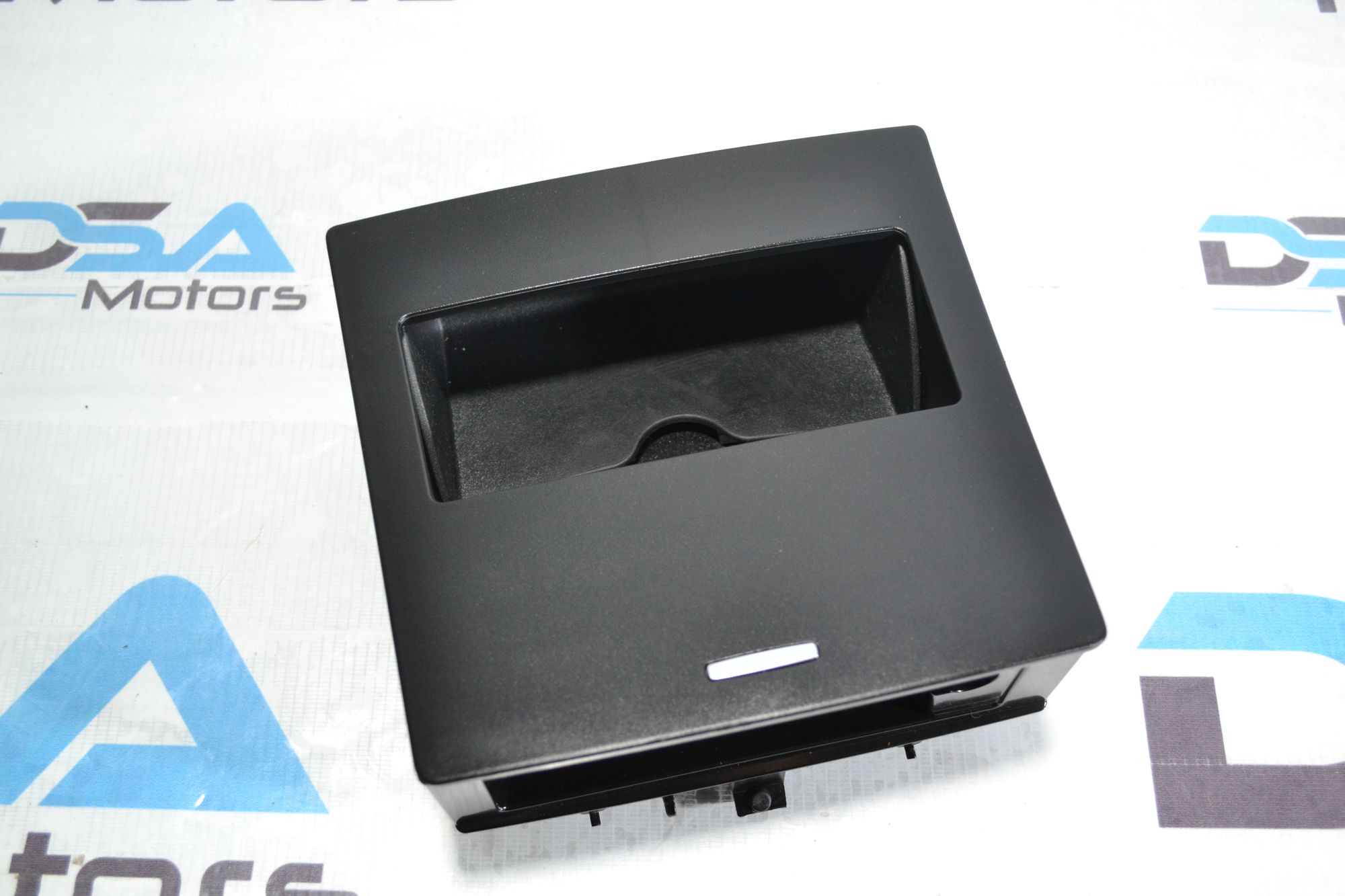 Пепельница задняя Mercedes W166 из Японии, 2900 рублей, Кореновск