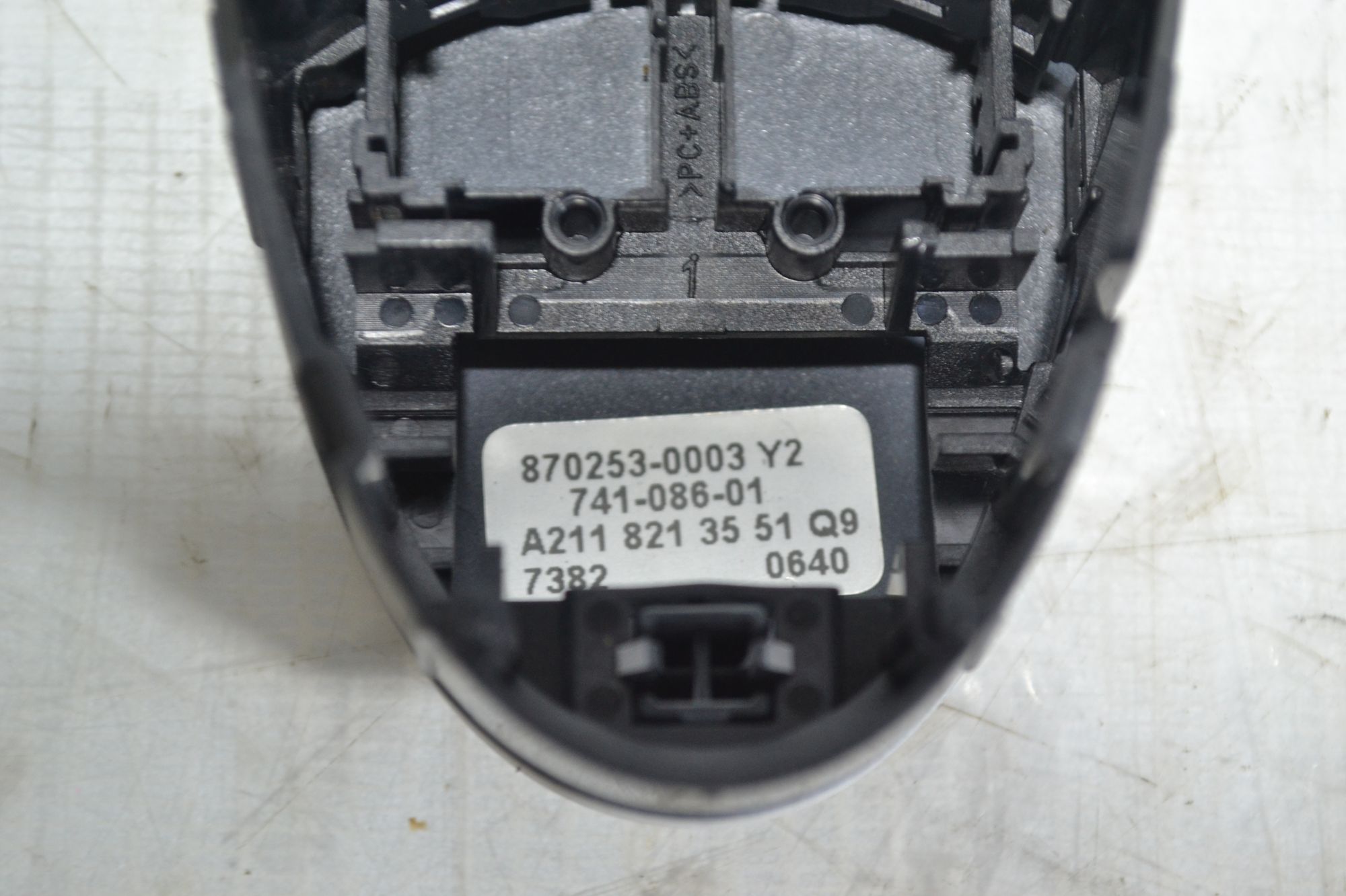 https://ycs.partsauto.market/partsauto-images/thmbs/userImages/b7628e092085f1f91467af1afb6e7630/part/3f1f71d9-99ea-4dcf-abe7-4f248d24c3c8_1781155735084.jpg
