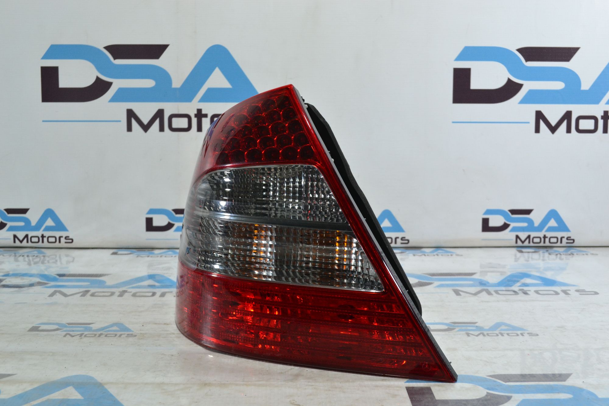 https://ycs.partsauto.market/partsauto-images/thmbs/userImages/b7628e092085f1f91467af1afb6e7630/part/3f361806-dad5-4a7f-9ad2-90b3be6d7b38_1776675427582.jpg